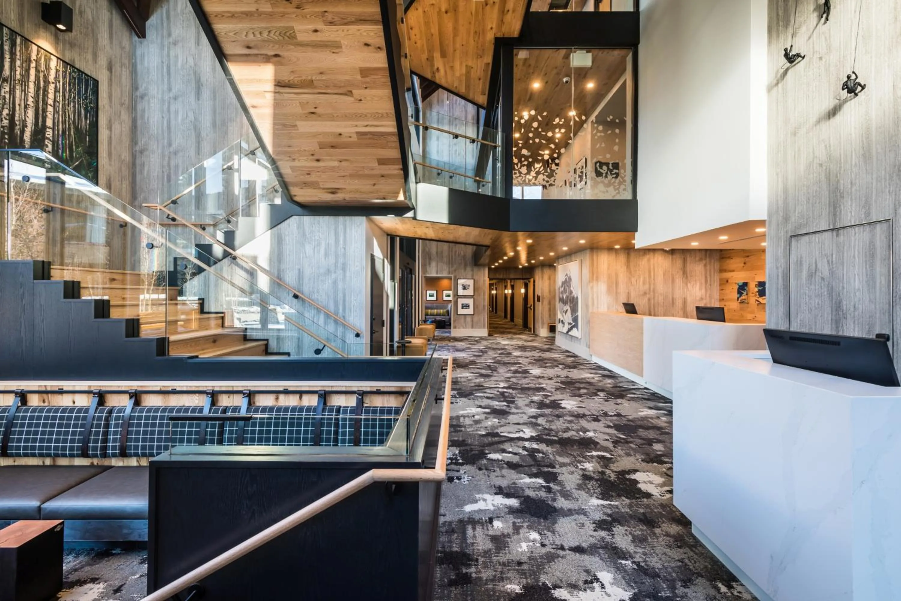 Lobby or reception in Peaks Hotel and Suites