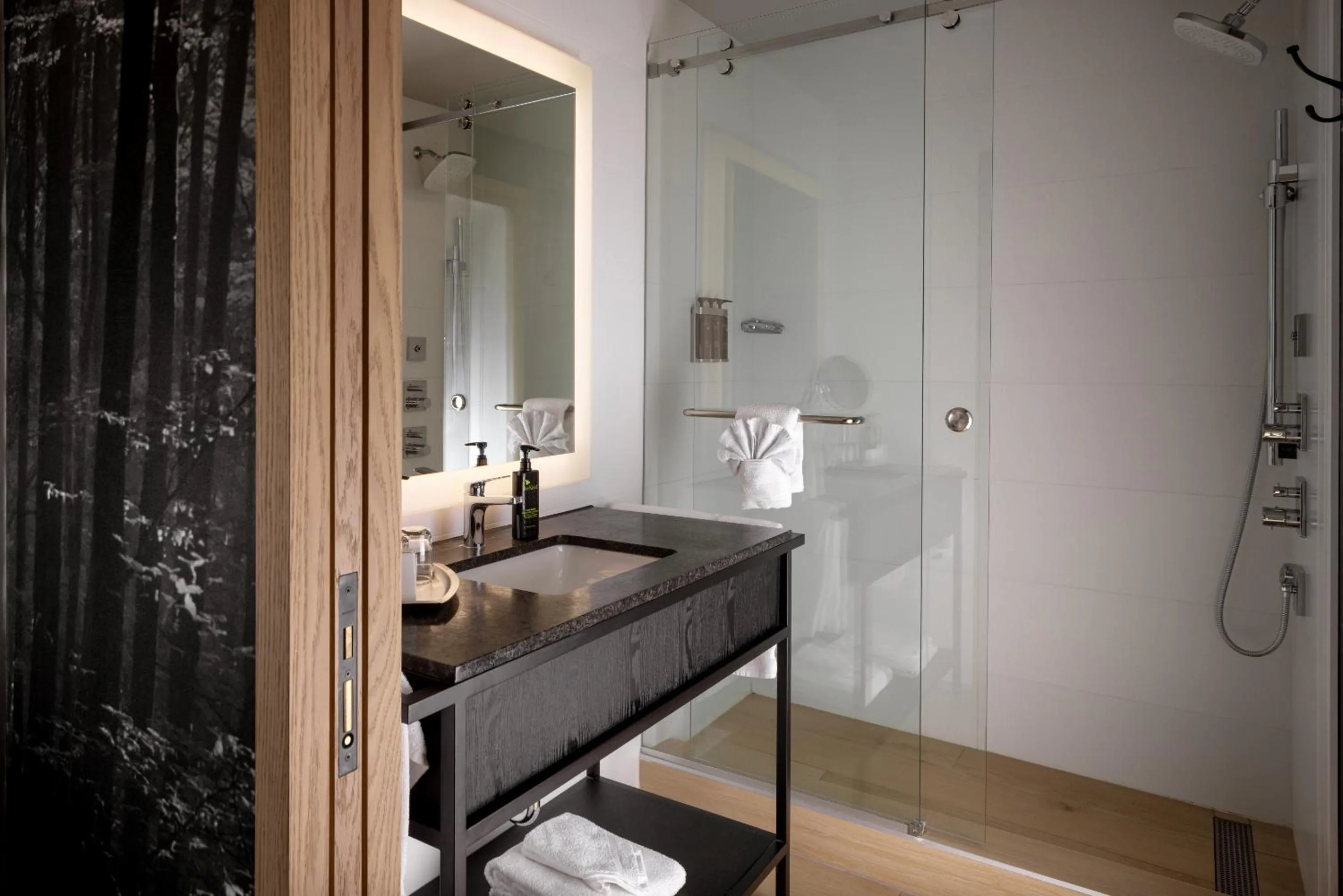 Bathroom in Peaks Hotel and Suites