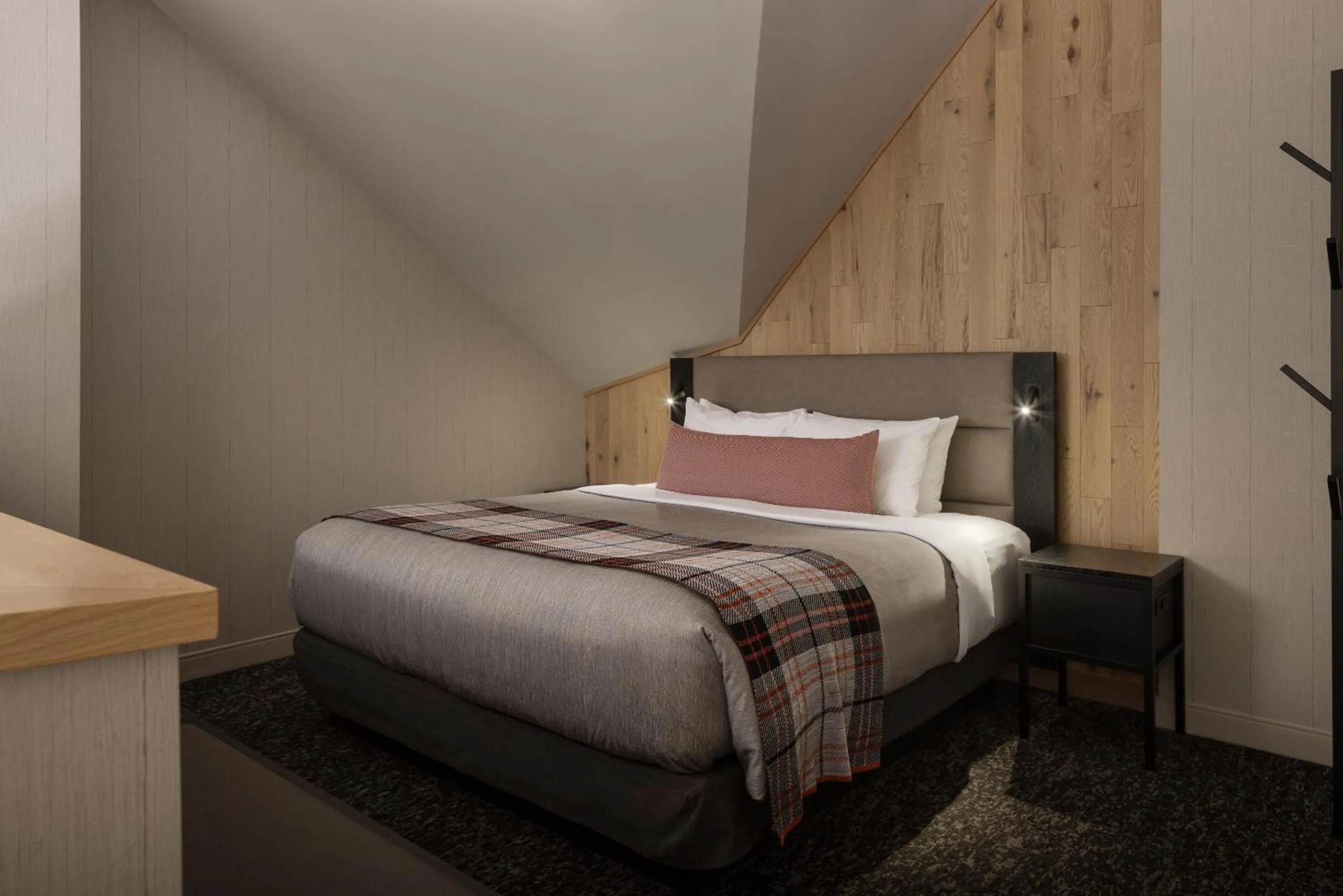 Bedroom, Bed in Peaks Hotel and Suites