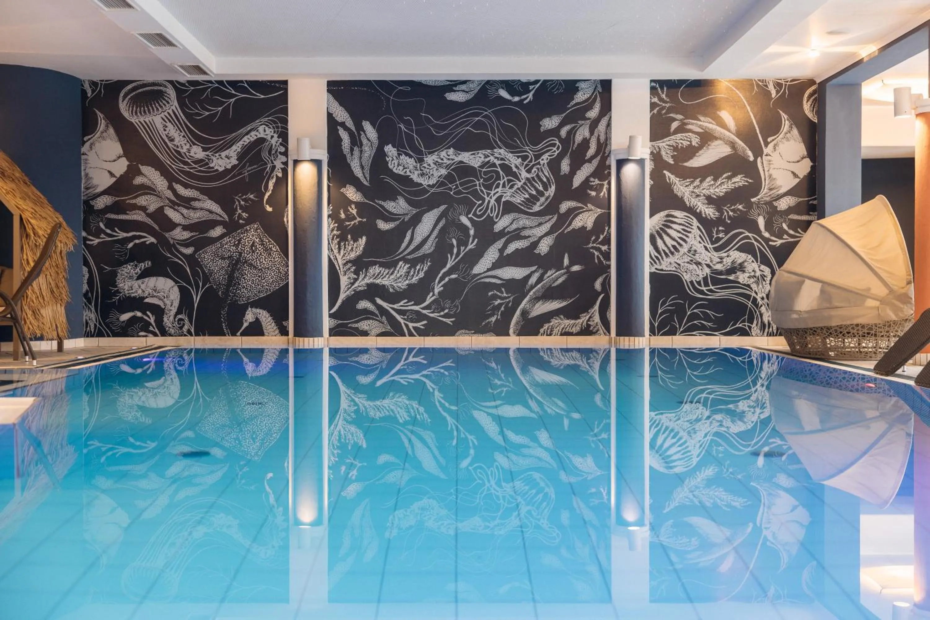 Swimming pool in Alpen Adria Hotel & Spa