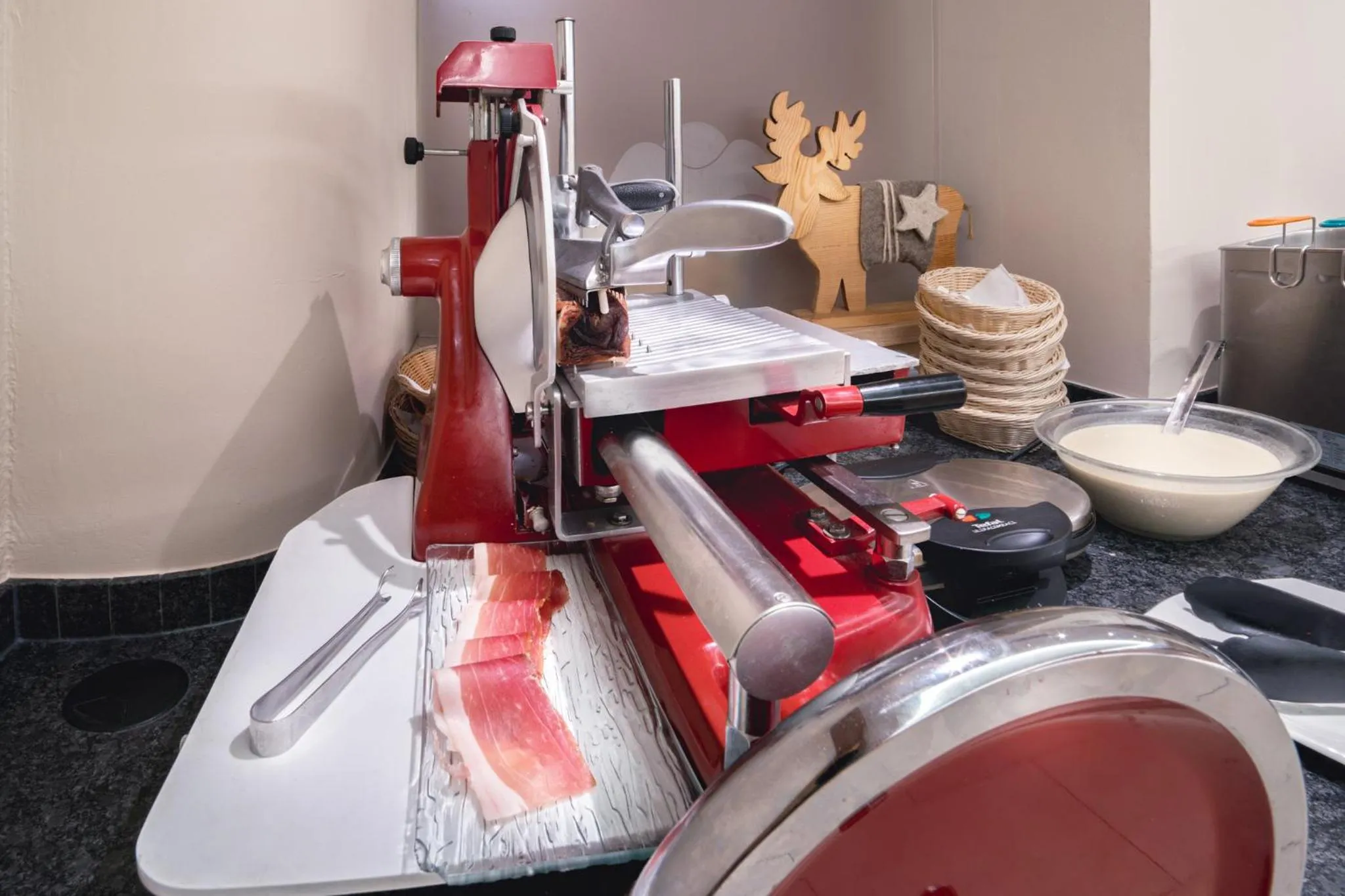 Continental breakfast in Alpen Adria Hotel & Spa