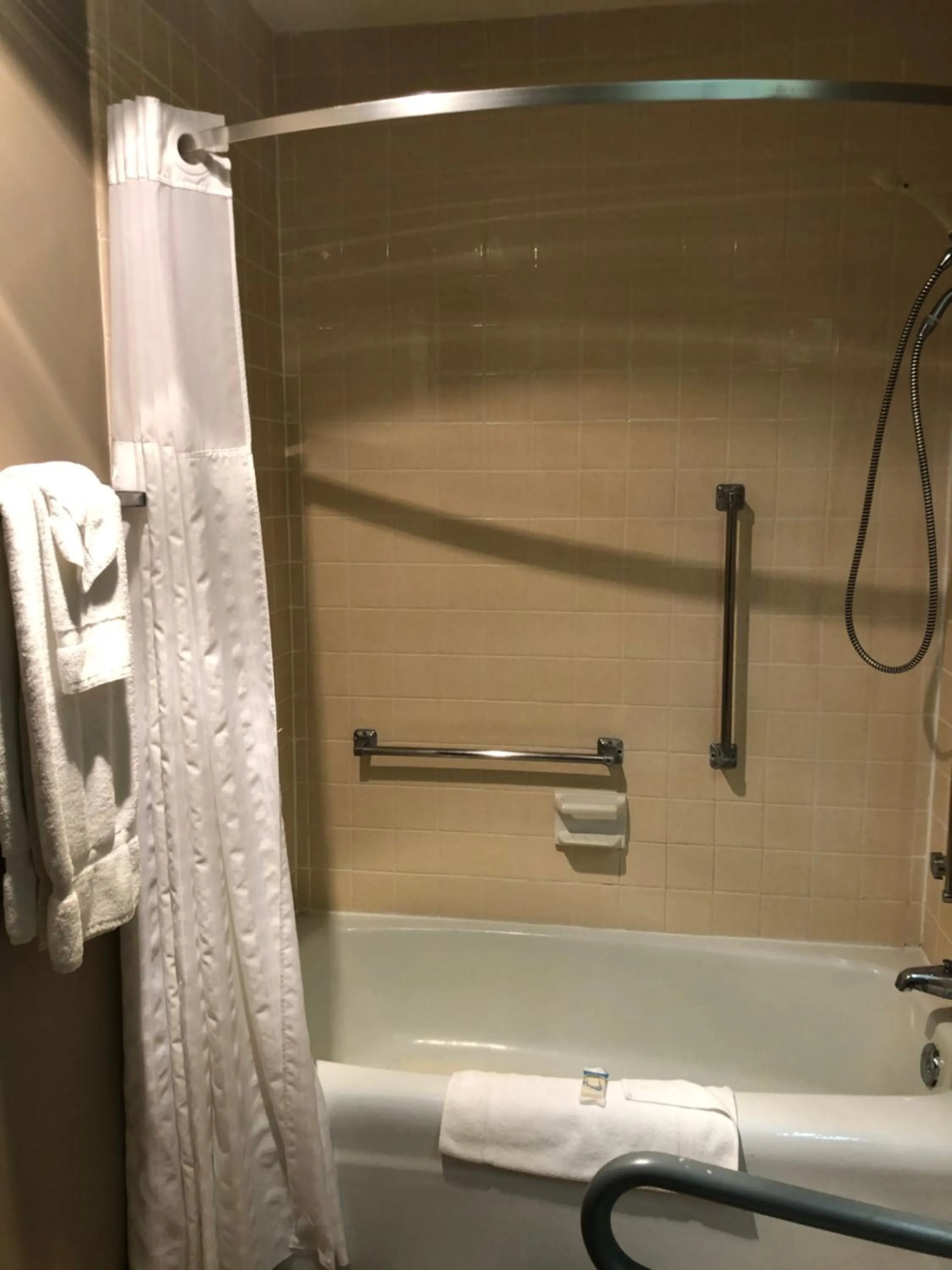 Bathroom in Cayuga Blu