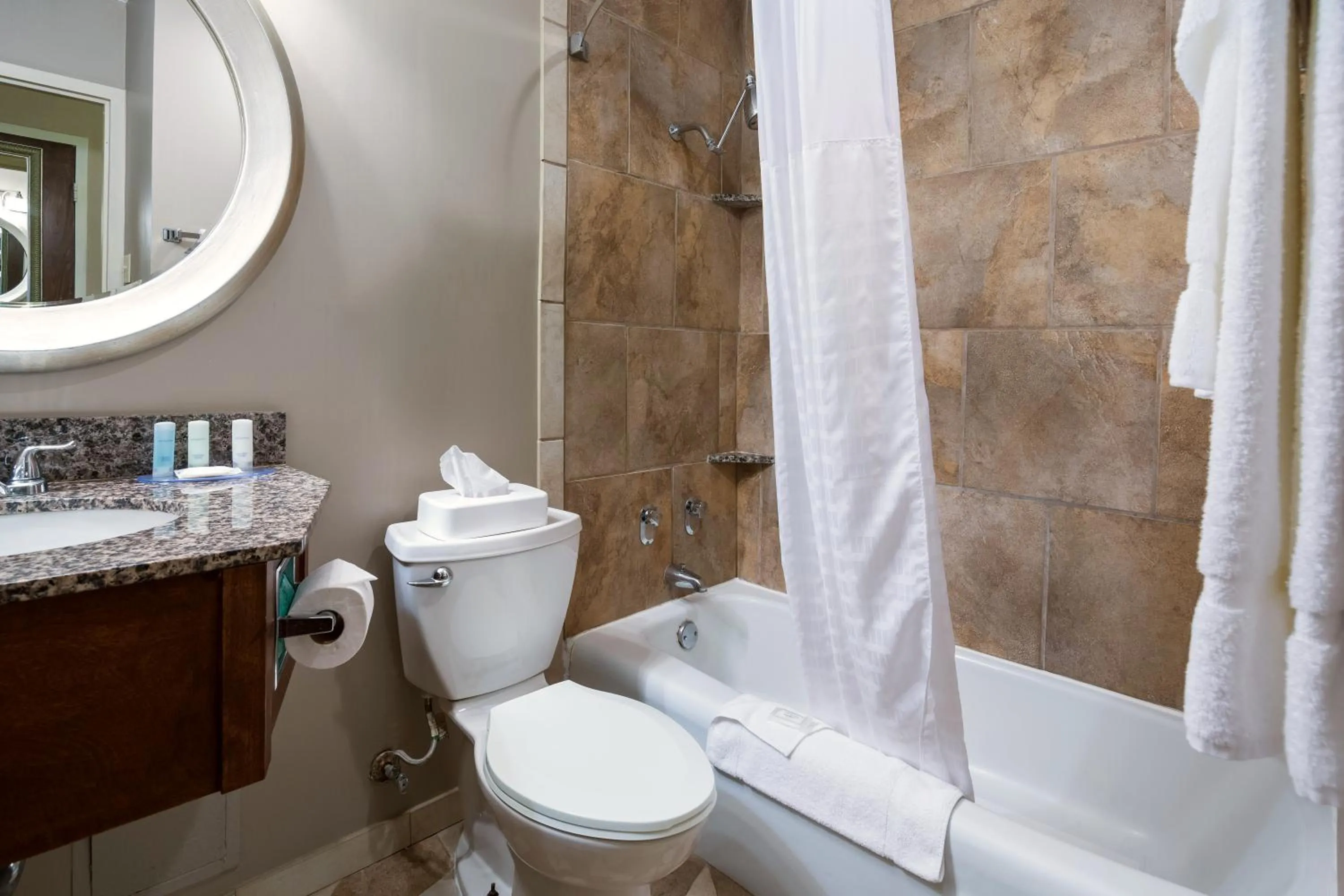 Bathroom in Cayuga Blu