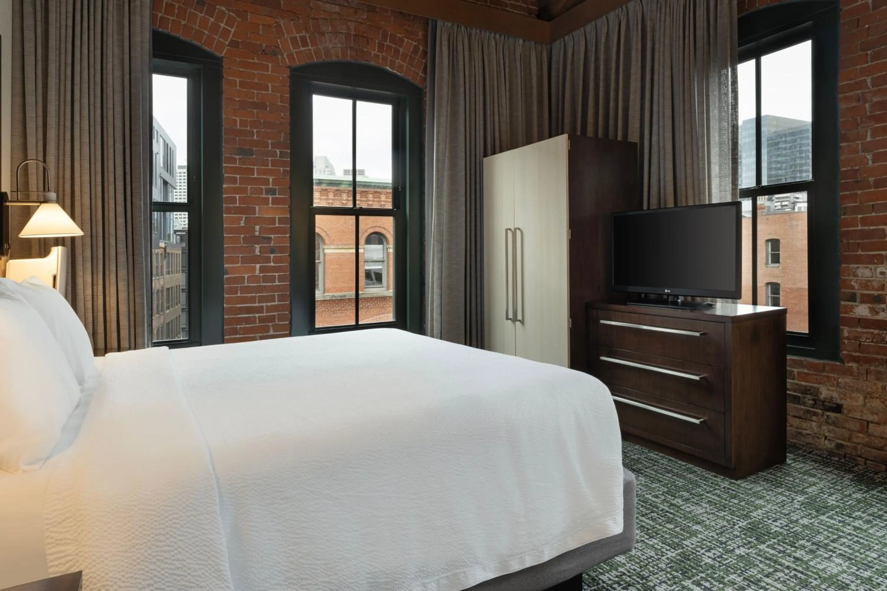 Bedroom, Bed in Residence Inn by Marriott Boston Downtown Seaport