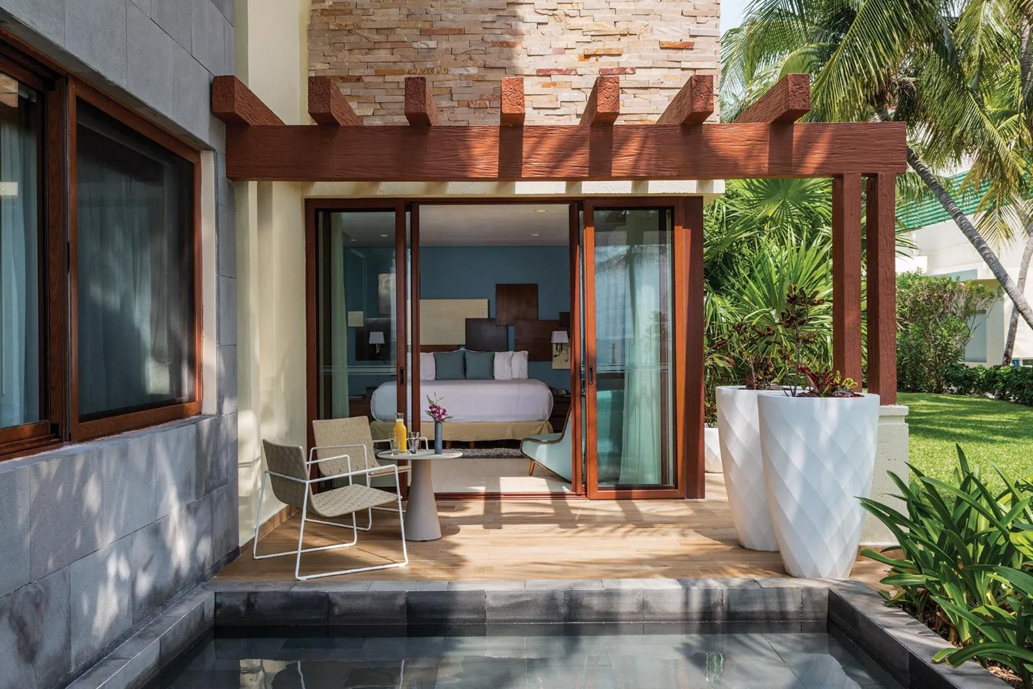 Property building in Azul Villa Esmeralda - Gourmet All Inclusive by Karisma