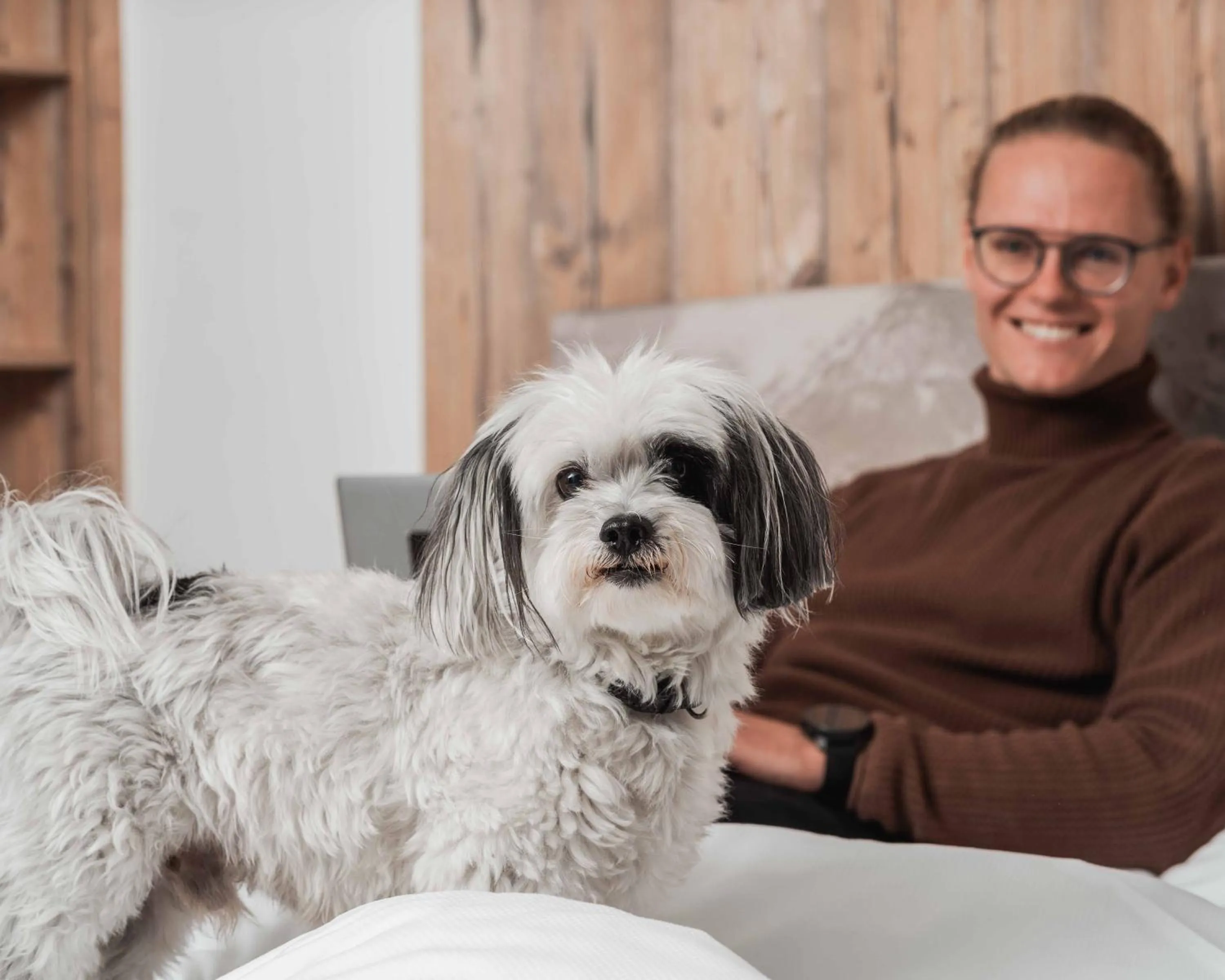 People in BinderS Budget City-Mountain Hotel