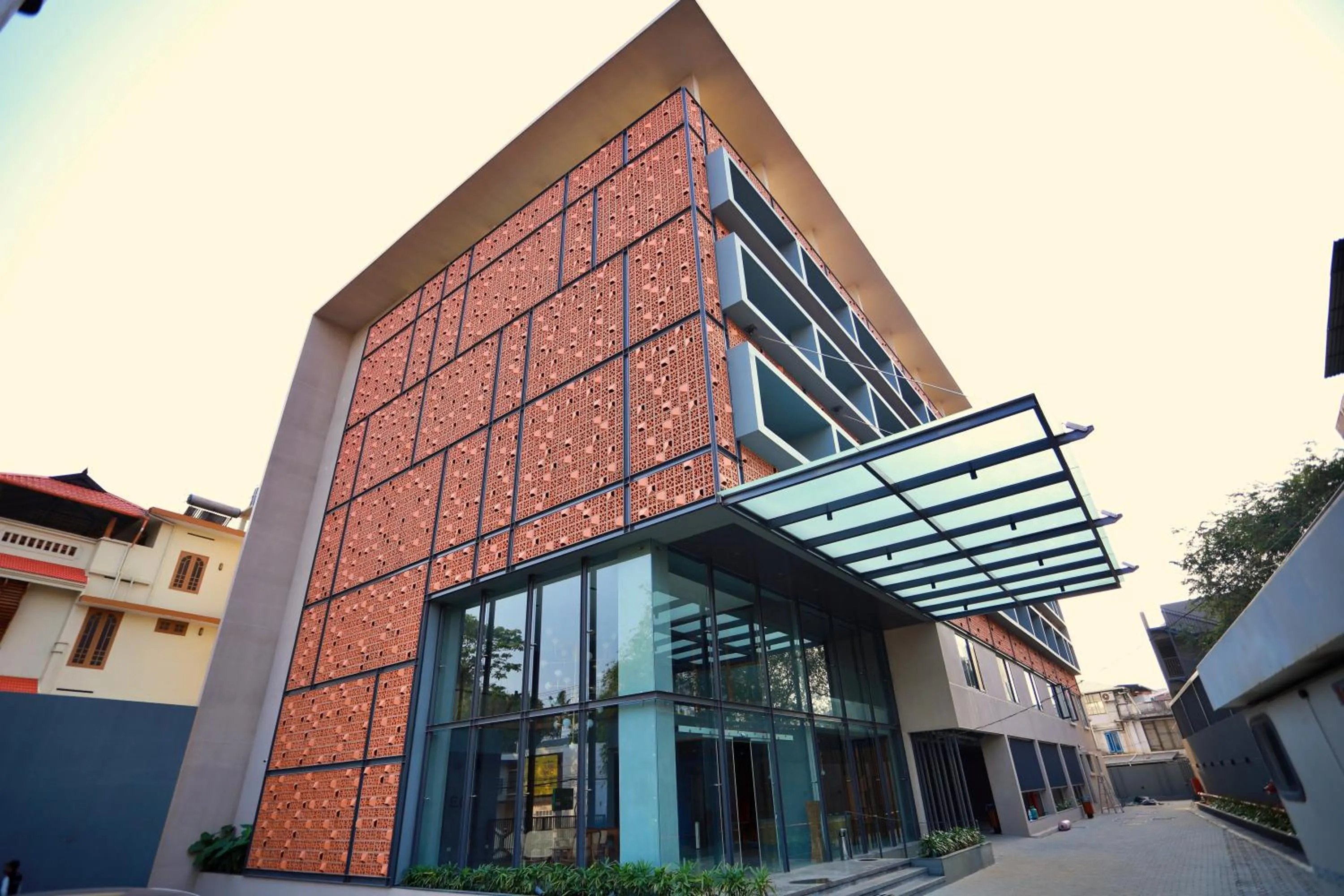 Property building in E.05 City Inn