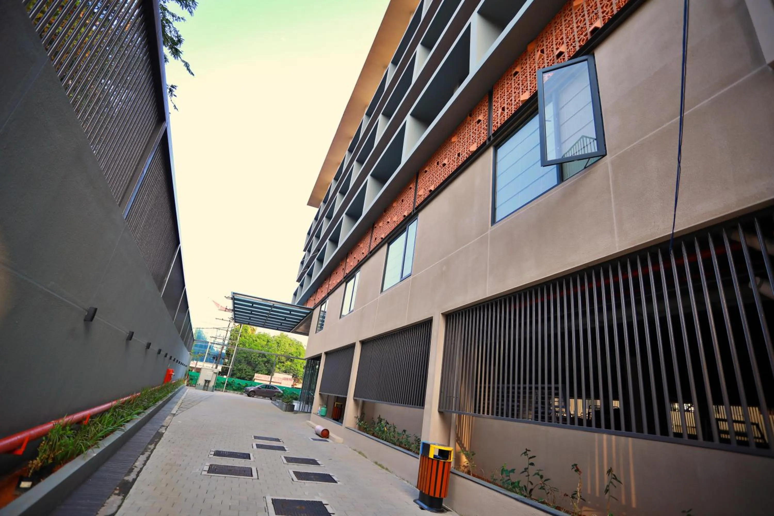 Property building in E.05 City Inn