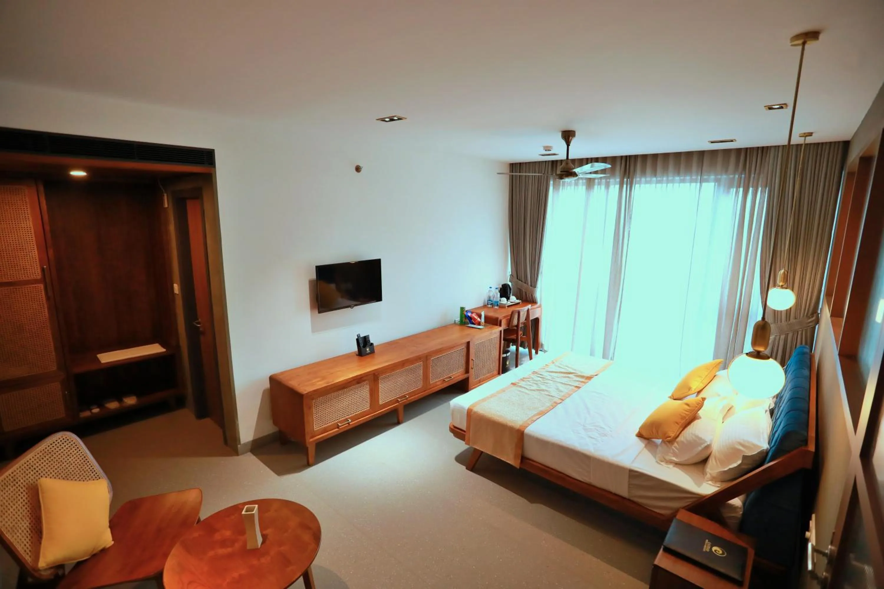 Photo of the whole room, Bed in E.05 City Inn