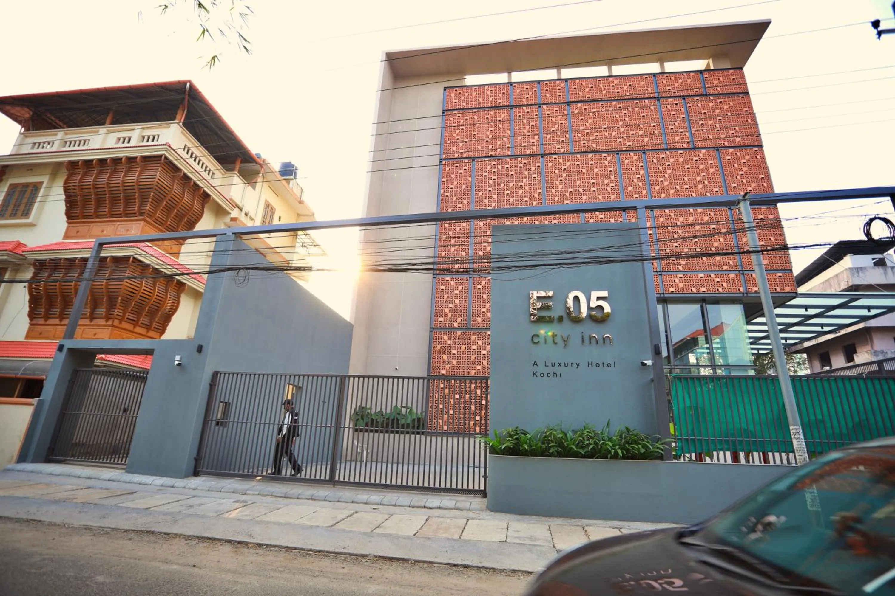 Property building in E.05 City Inn