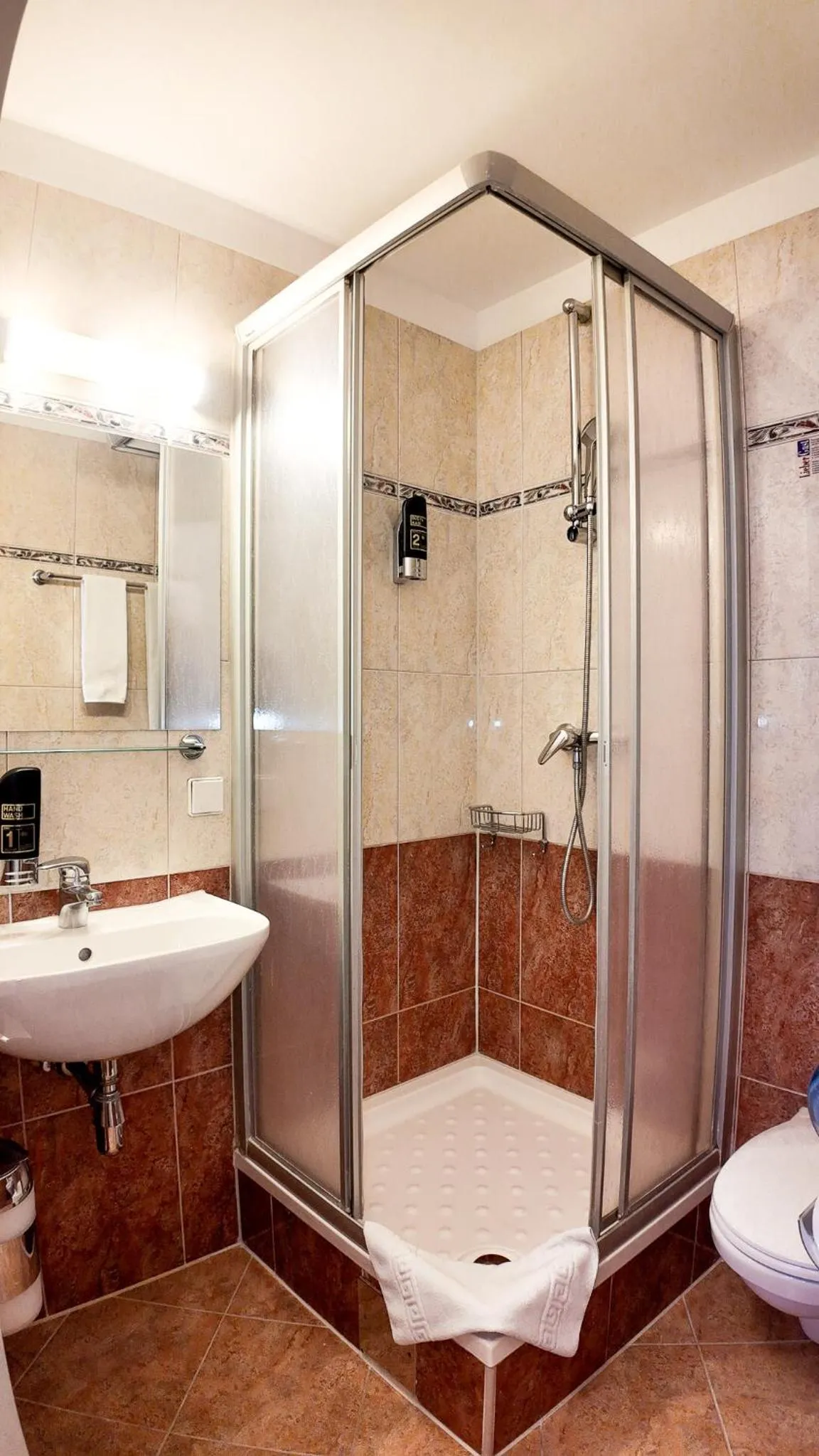 Shower in HPA Hotel Andreas