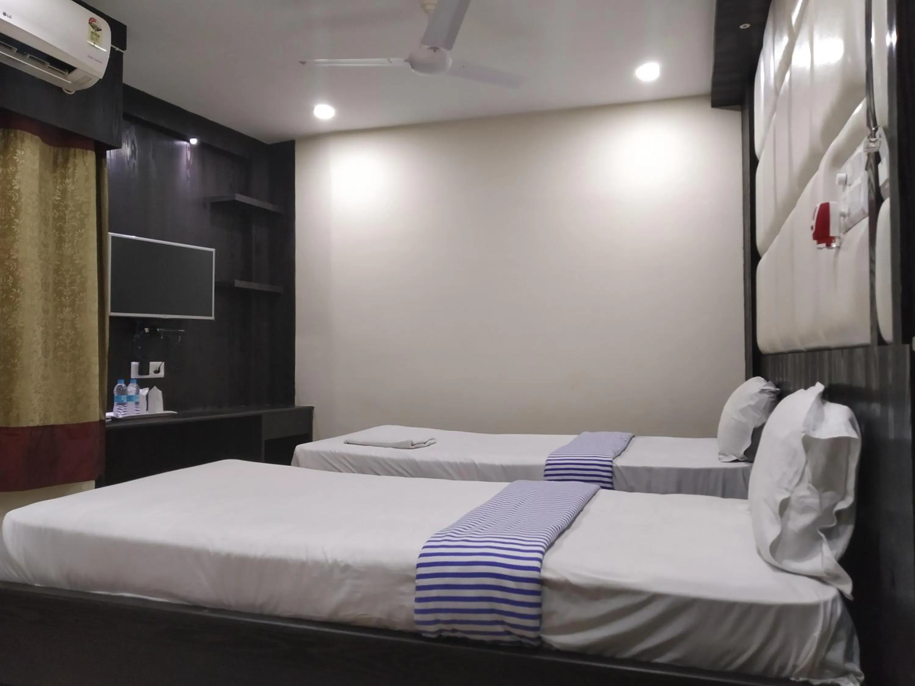 Bed in Hotel Bikram-A Boutique Hotel