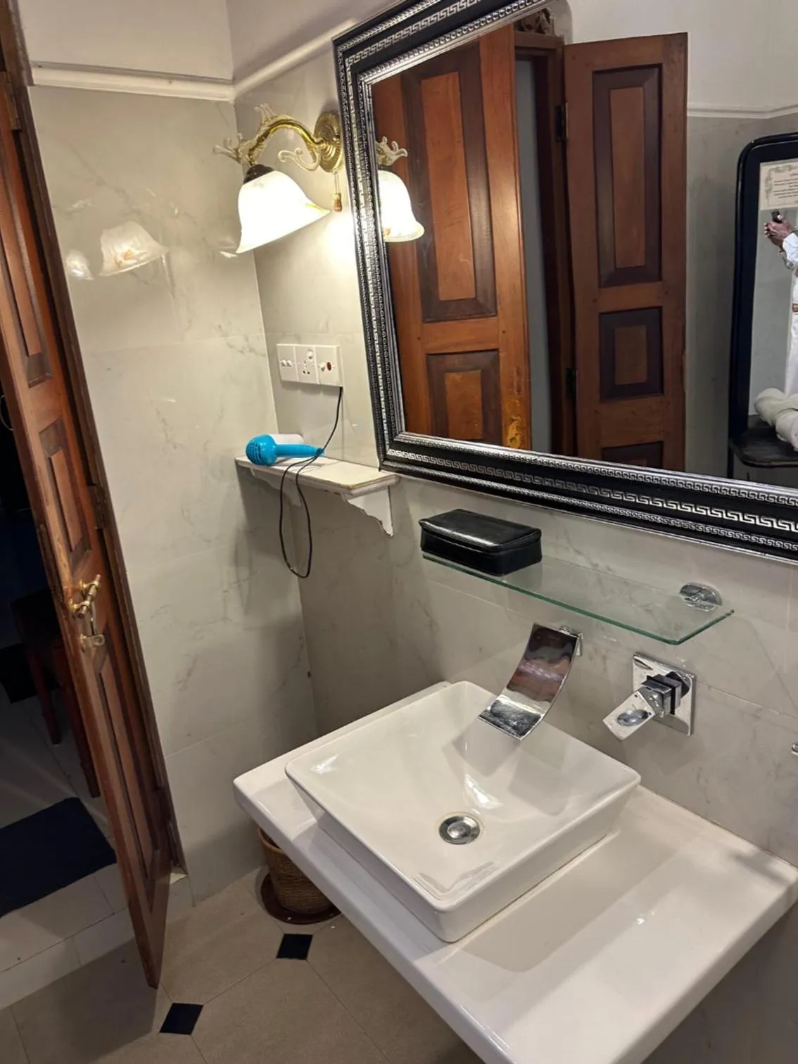 Bathroom in Manor House-Kandy