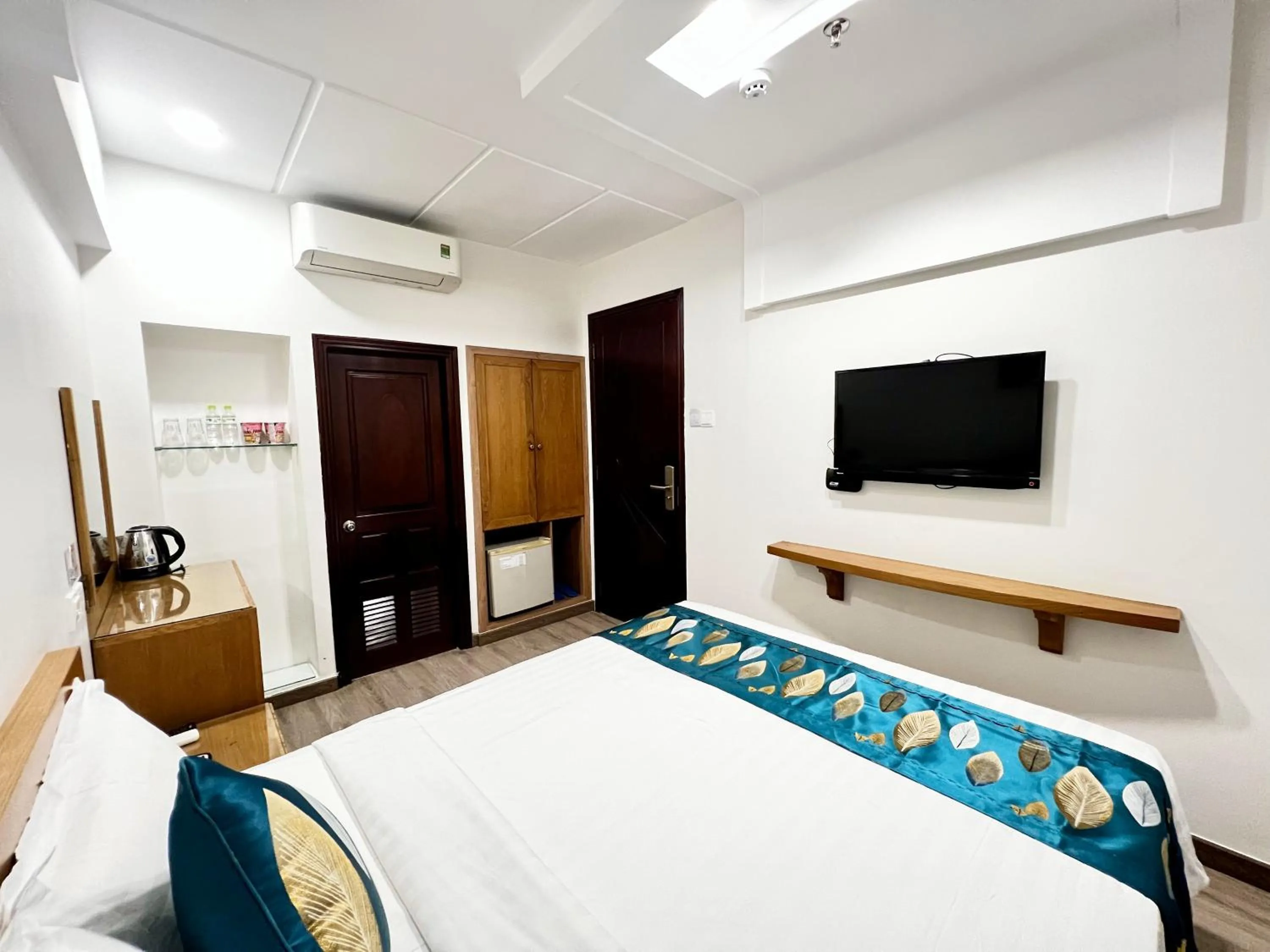 Photo of the whole room, Bed in Sao Mai Hotel