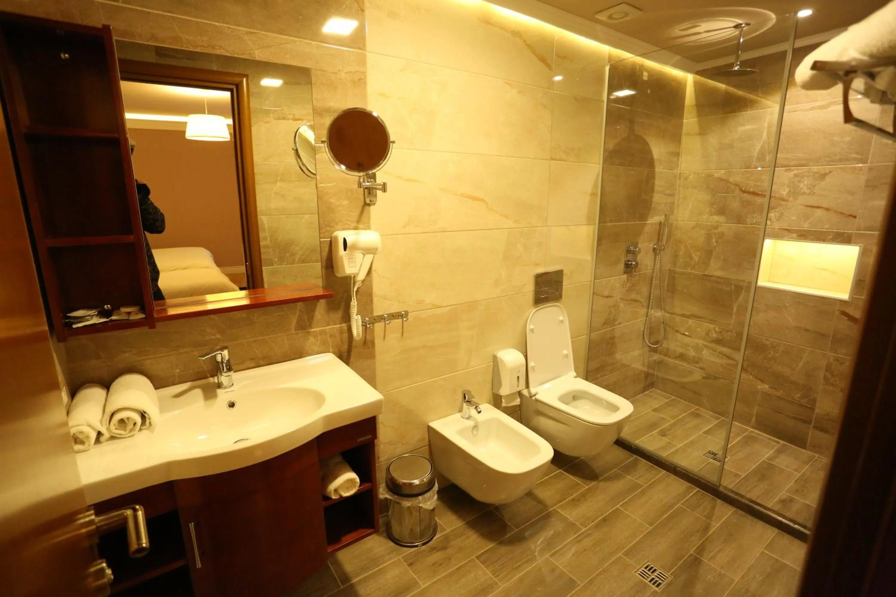Bathroom in Perla Hotel
