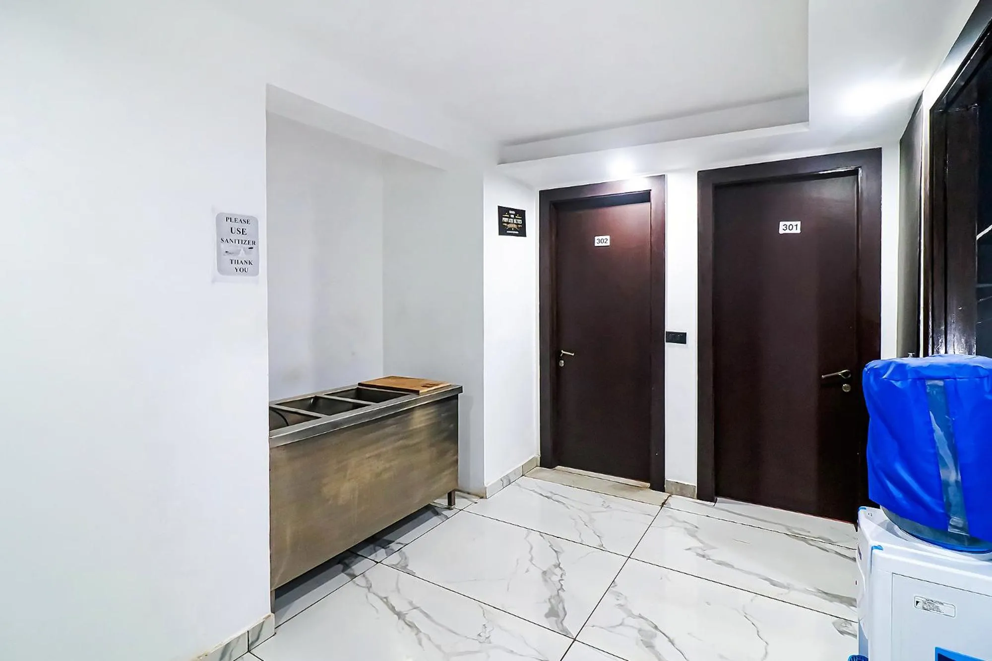 Lobby or reception in FabHotel Kiara The Private Suites