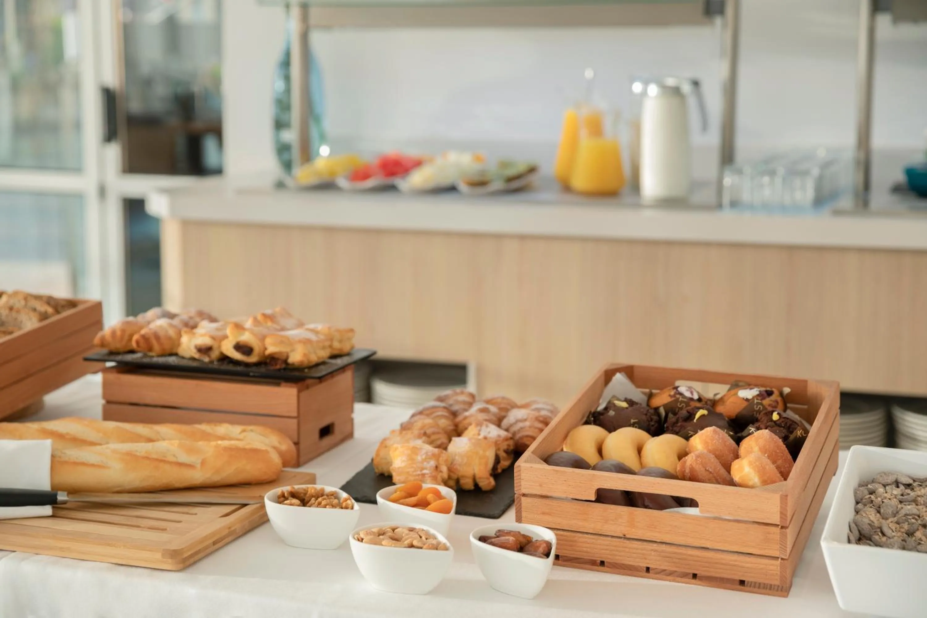 Breakfast in Aparthotel Marina Drach