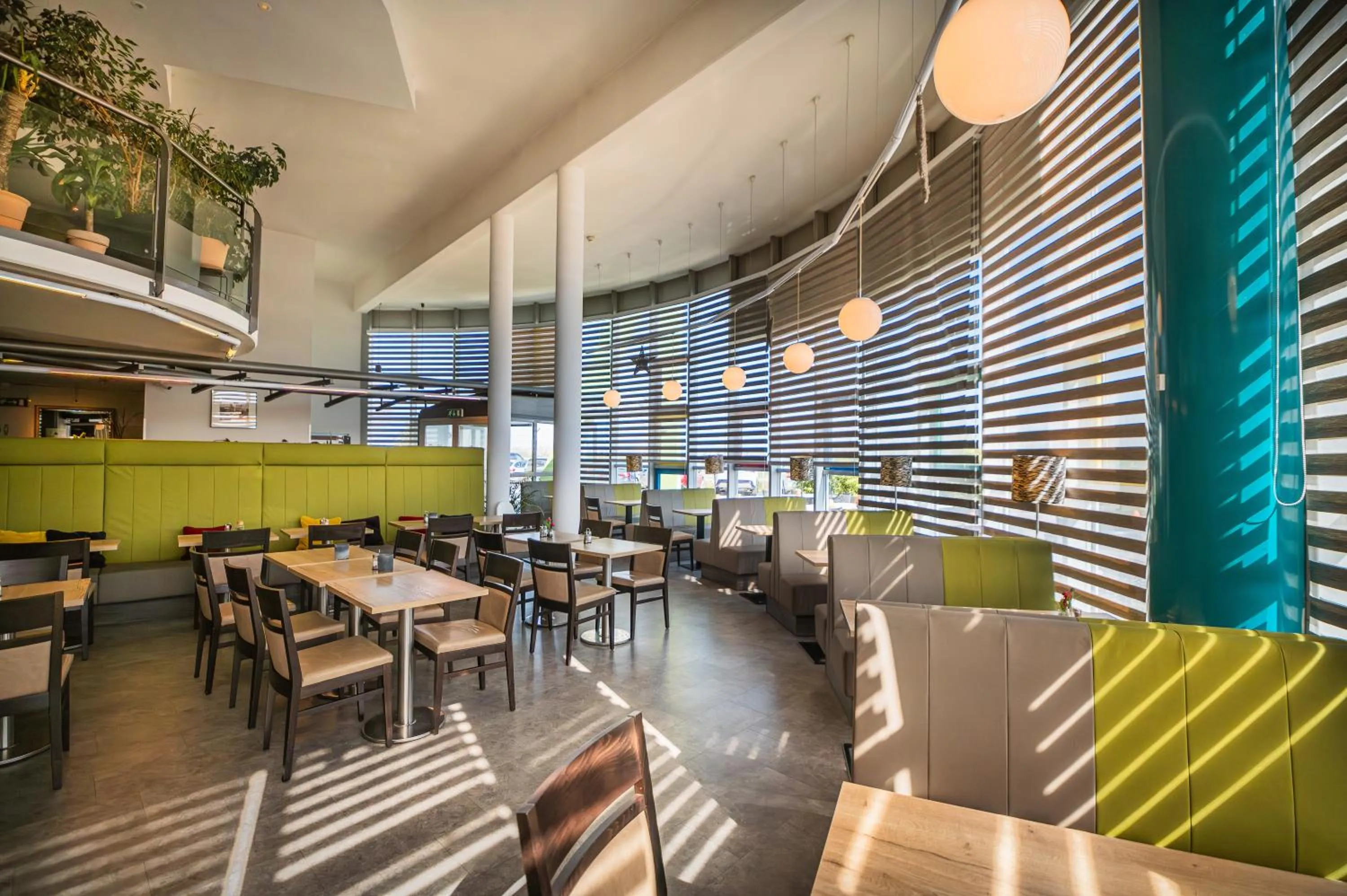 Restaurant/places to eat in LifeHotel Vienna Airport