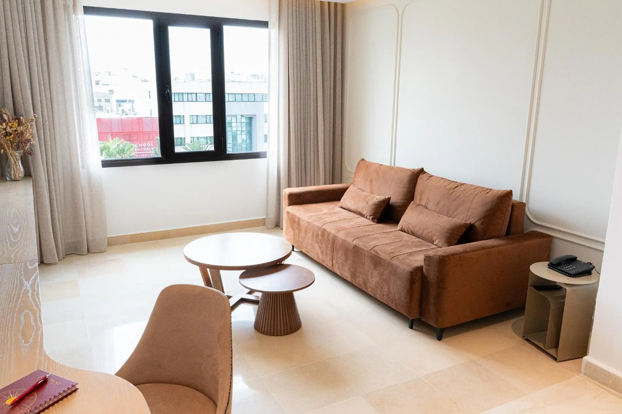 Living room in hôtel LE PACHA