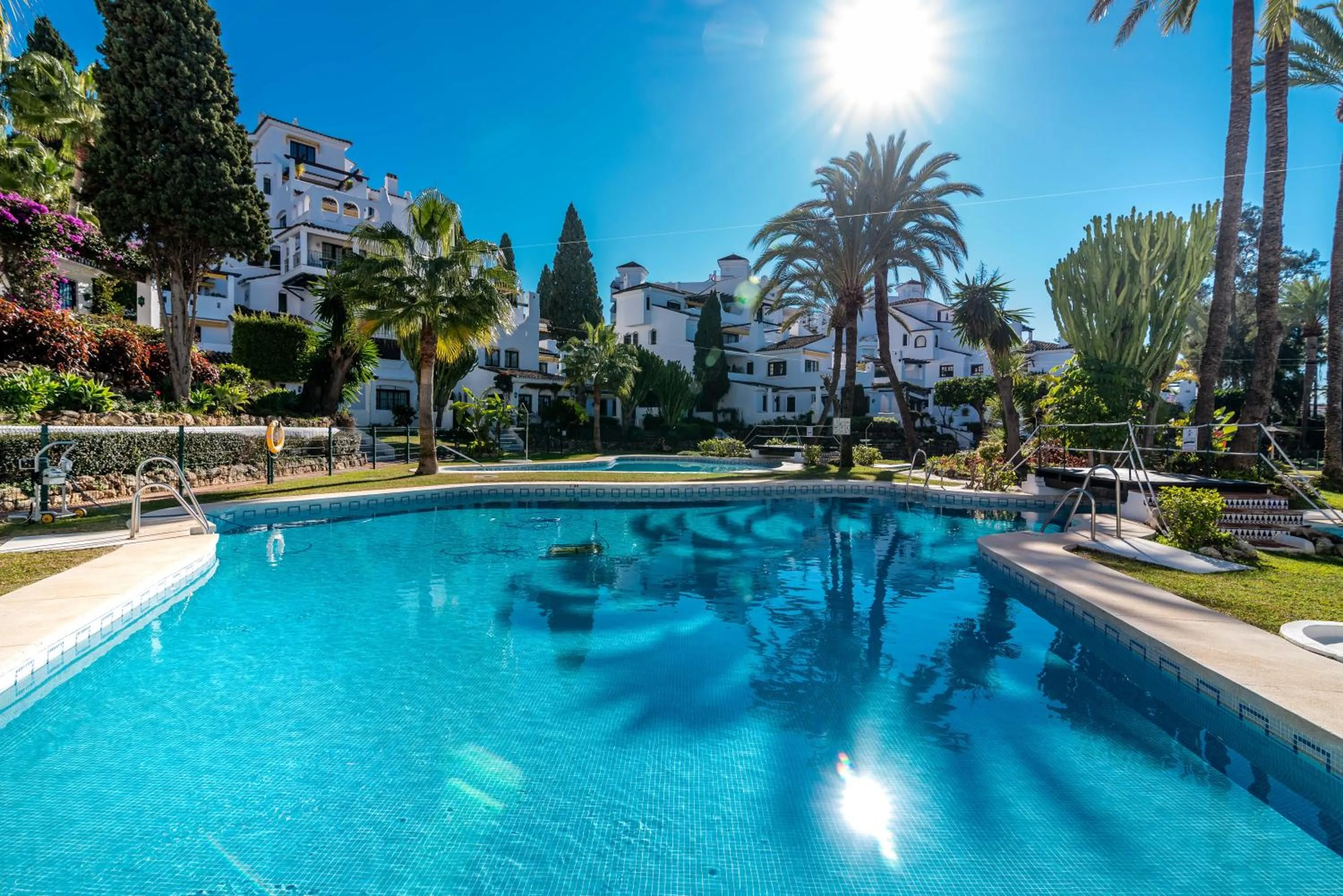 Garden in Luxury 3BED in Aldea Blanca, Pool & Puerto Banús