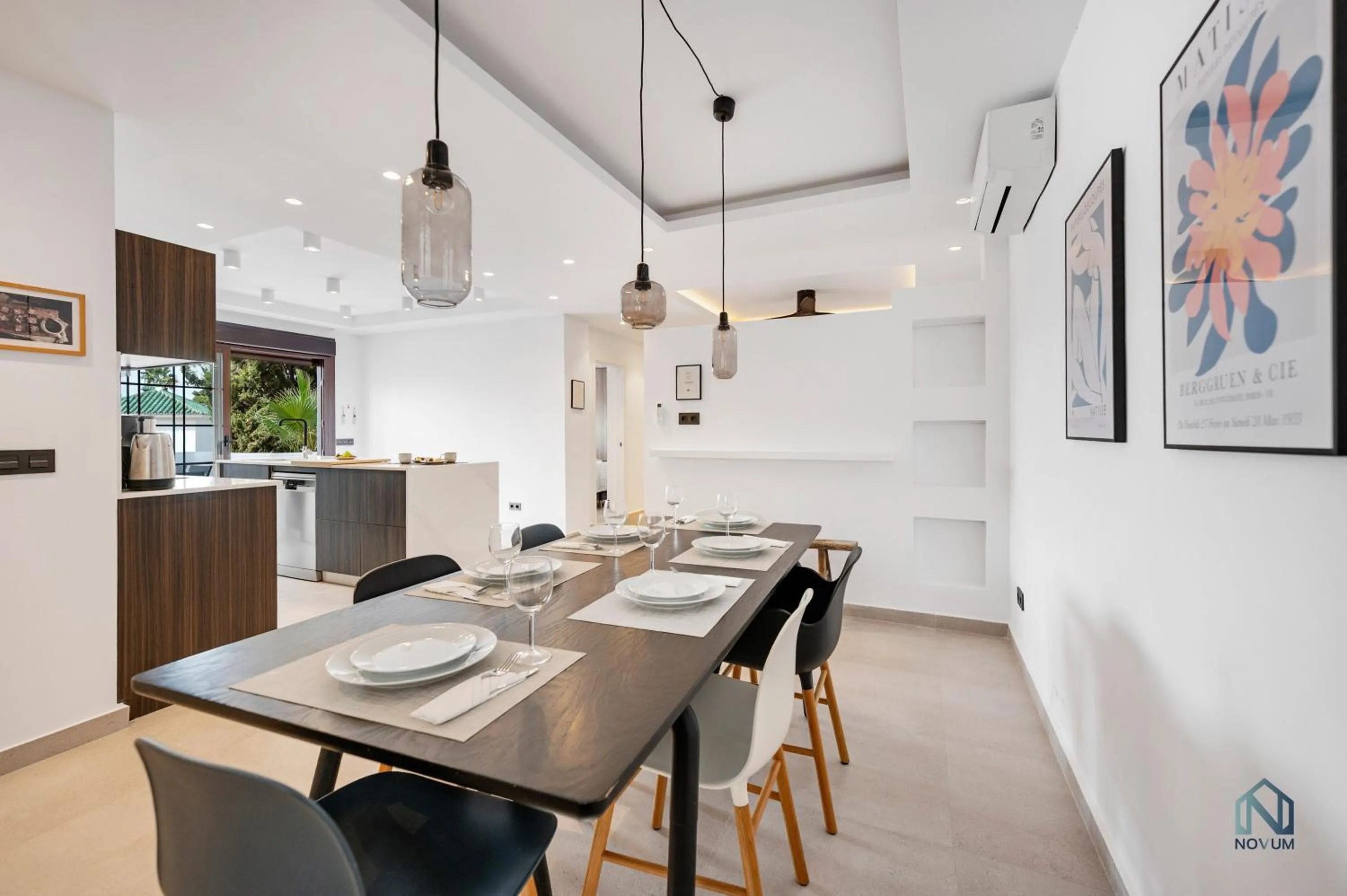 Kitchen or kitchenette in Luxury 3BED in Aldea Blanca, Pool & Puerto Banús