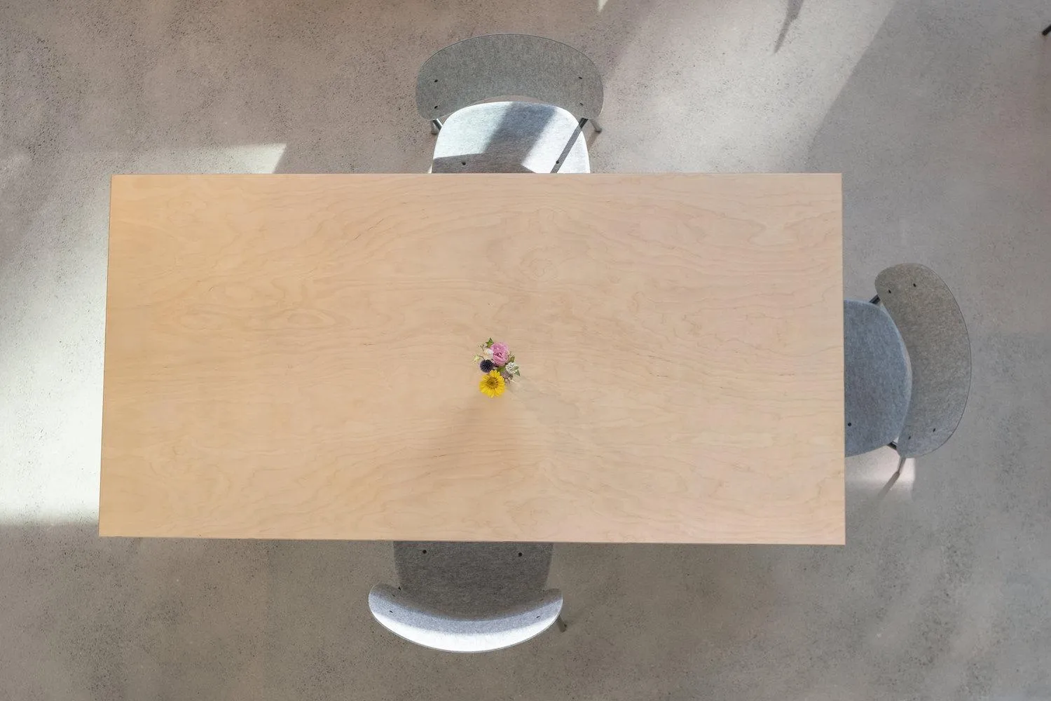 Dining area in HAAUS