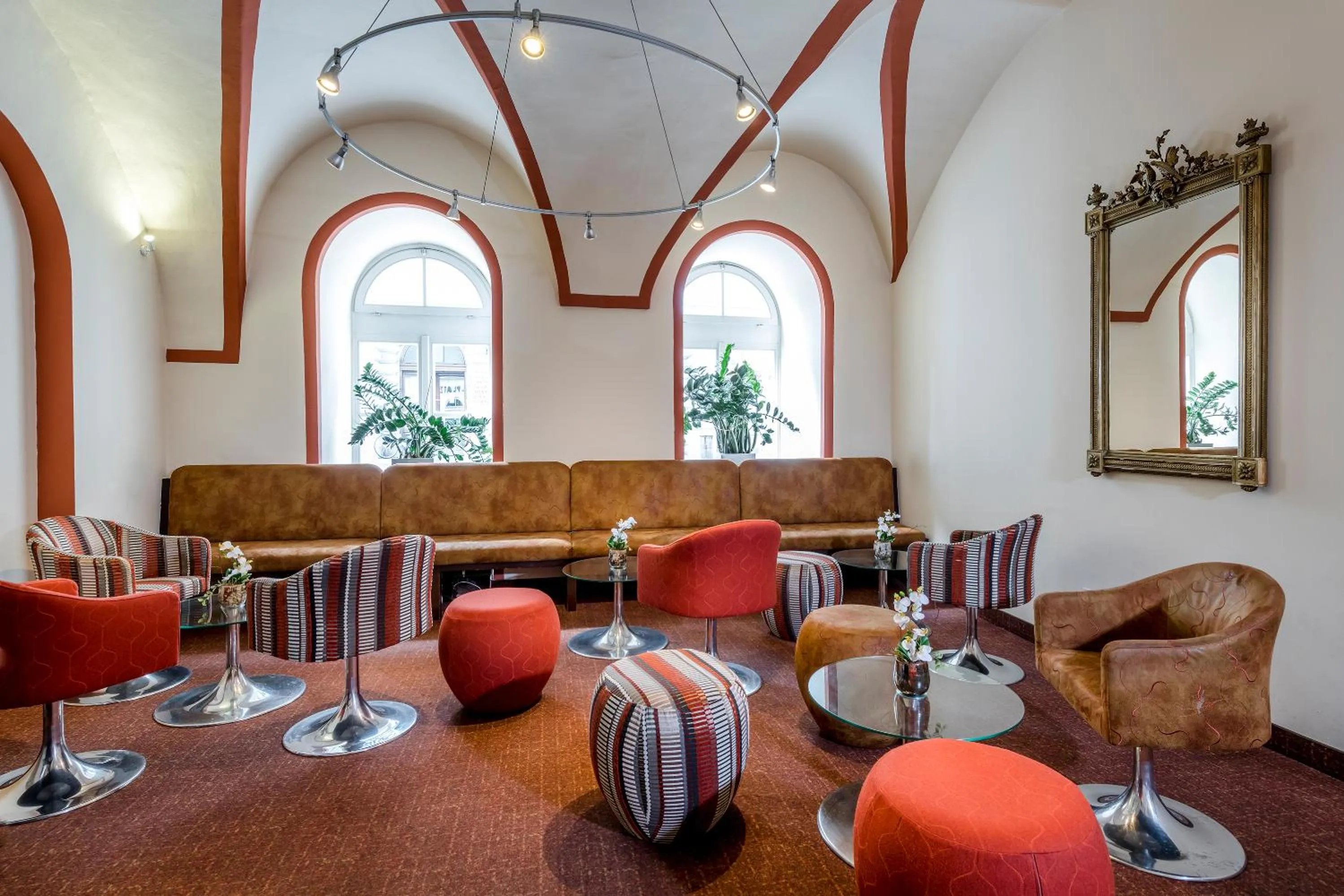 Communal lounge/ TV room in Hotel am Mirabellplatz