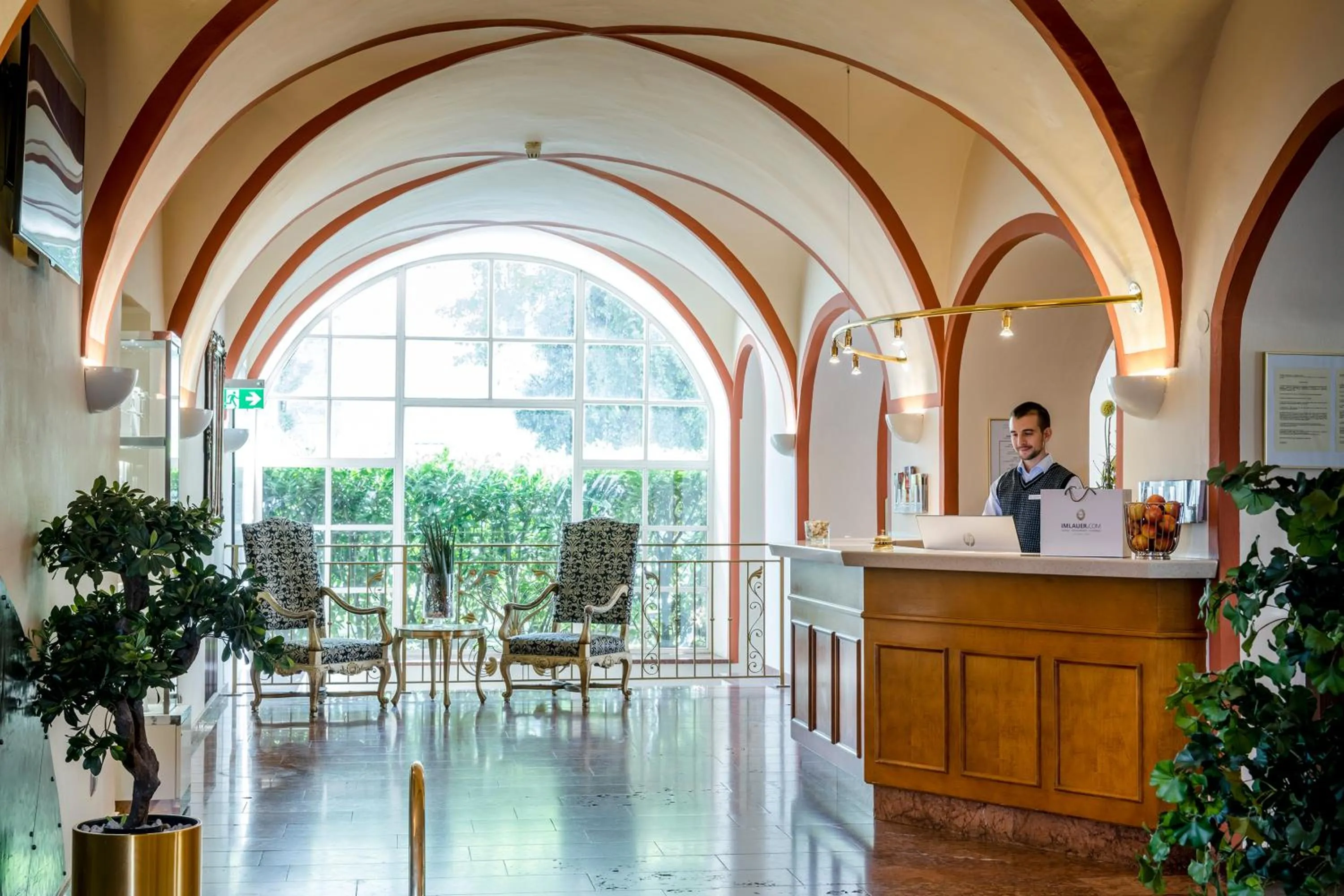 Lobby or reception in Hotel am Mirabellplatz