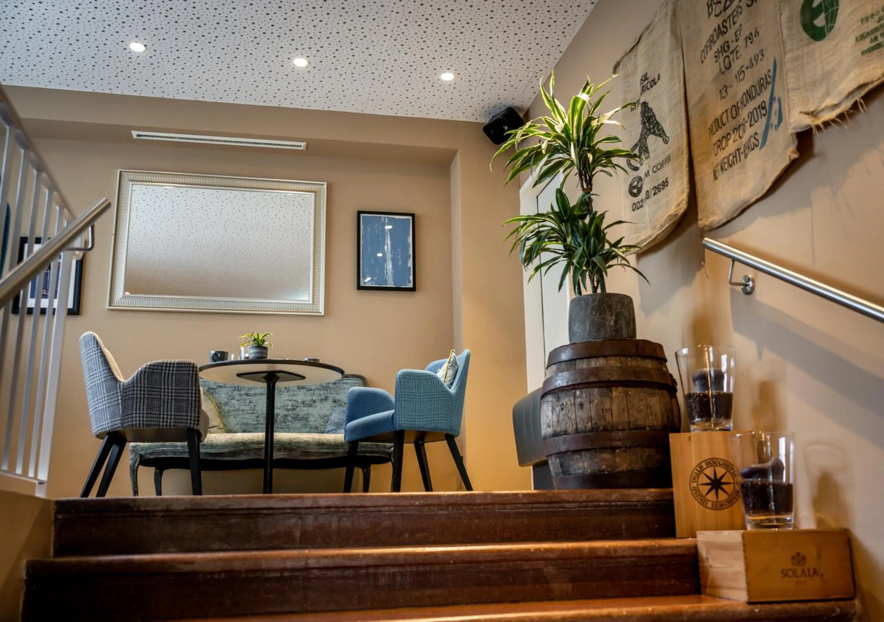 Restaurant/places to eat in Hotel am Mirabellplatz