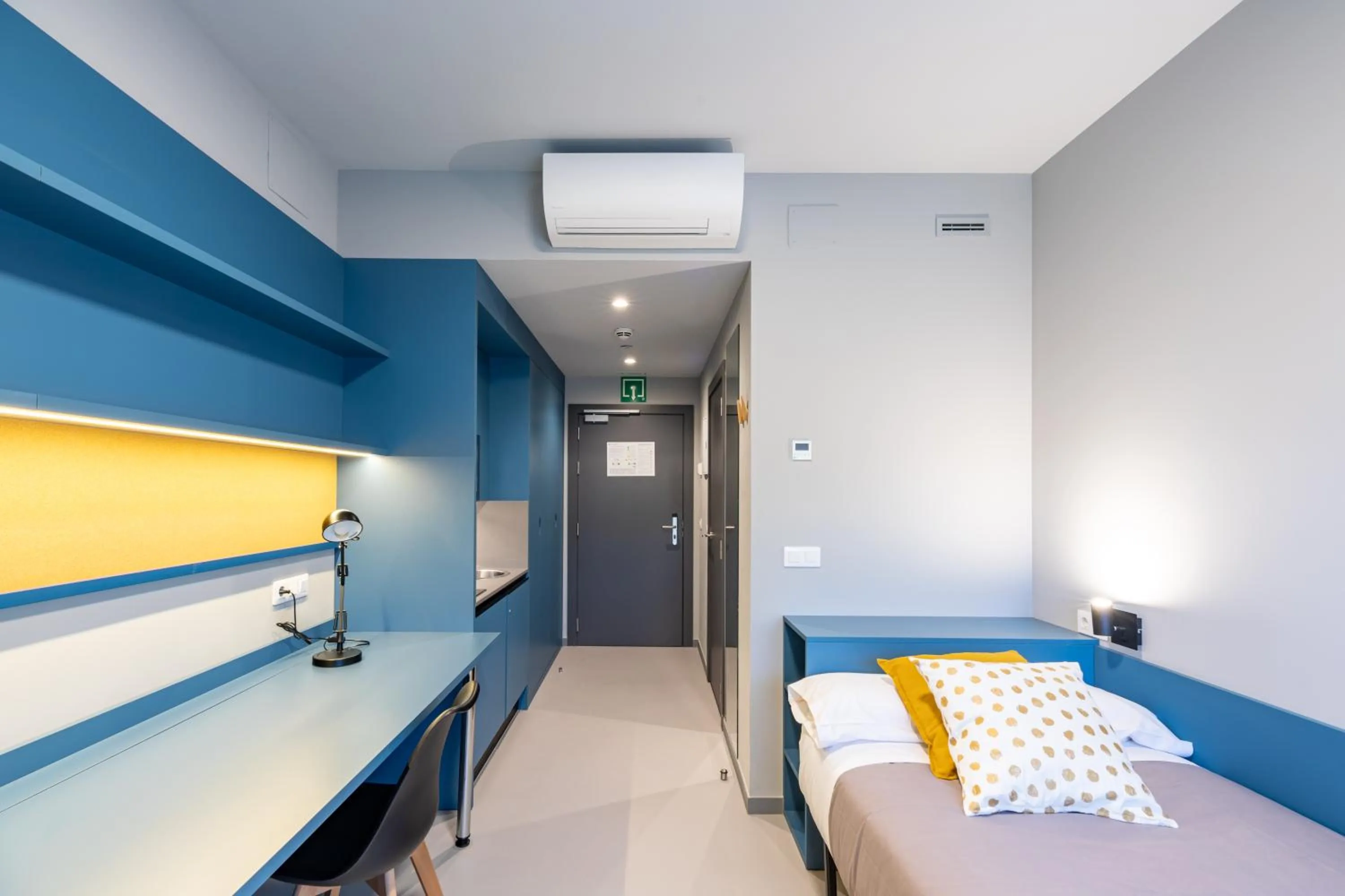 Bed in Residencia Universitaria Resa San Mamés