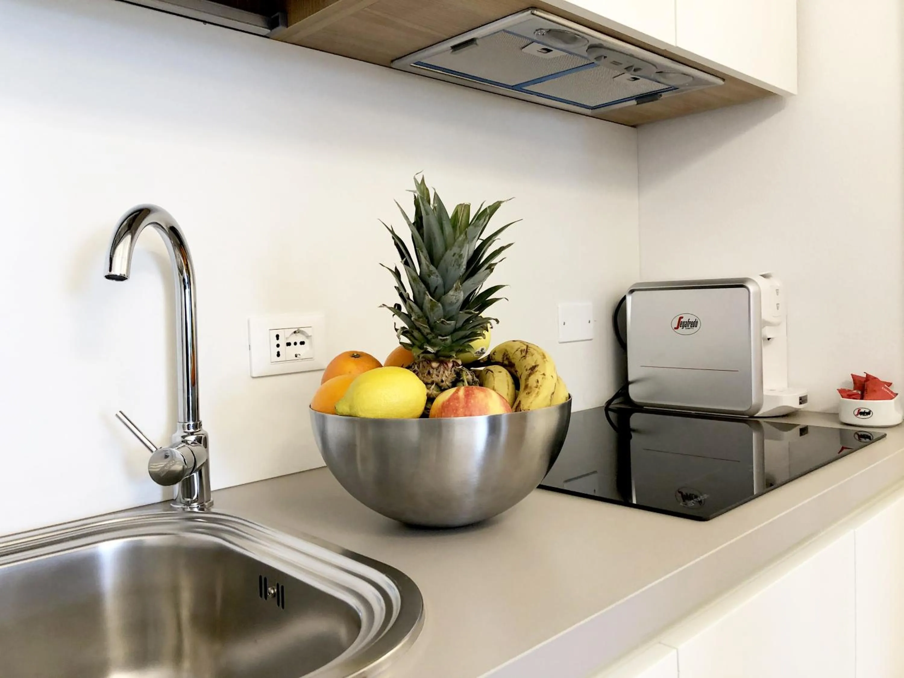 Coffee/tea facilities in Residence Aurora