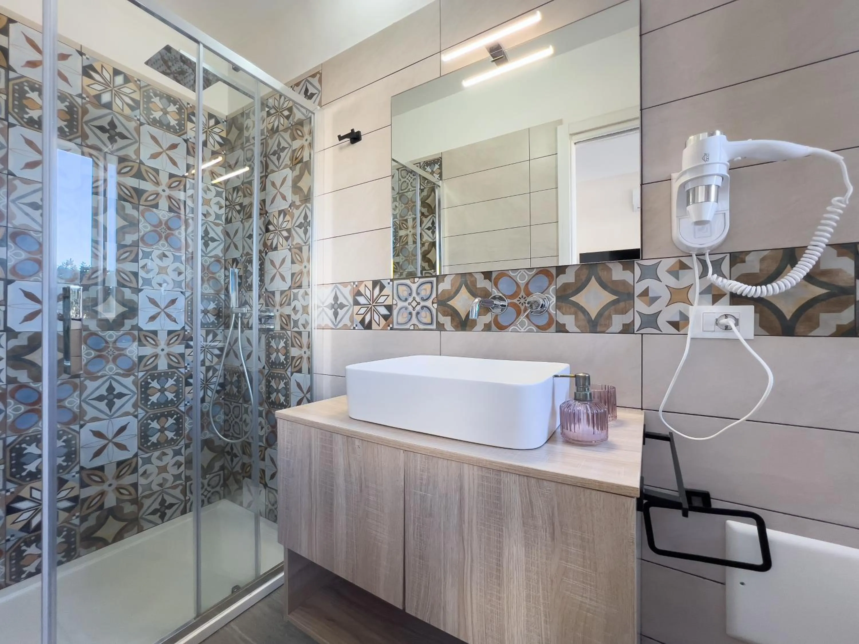 Ponente & Maestro Rooms