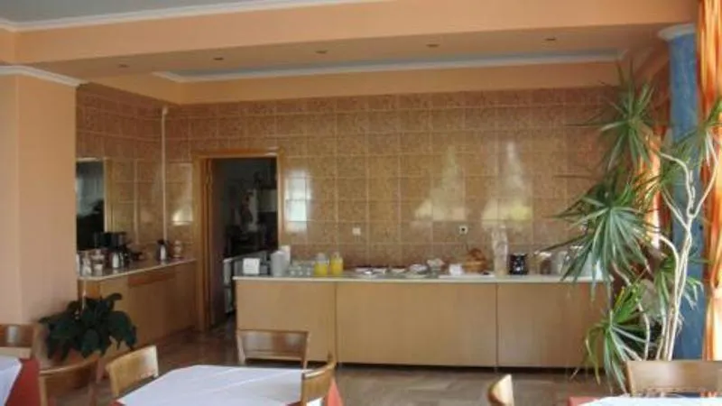 Restaurant/places to eat in Hotel Aperio