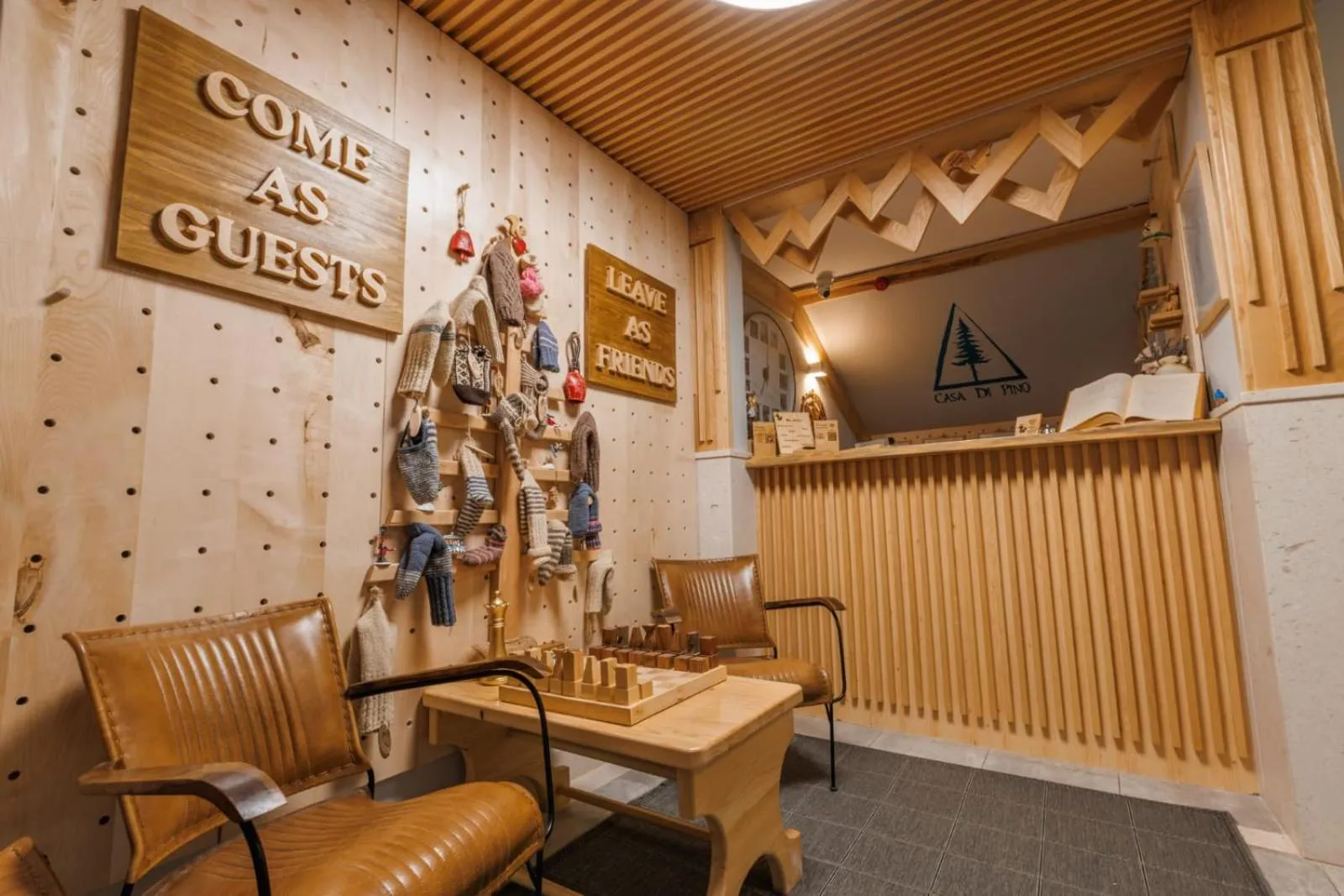 Lobby or reception in Casa di Pino EcoLodge Hotel