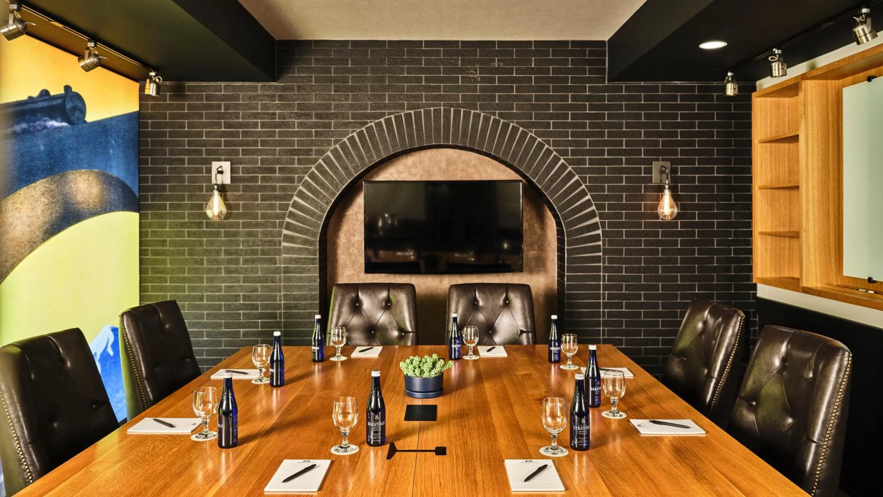 Meeting/conference room in The Crawford Hotel