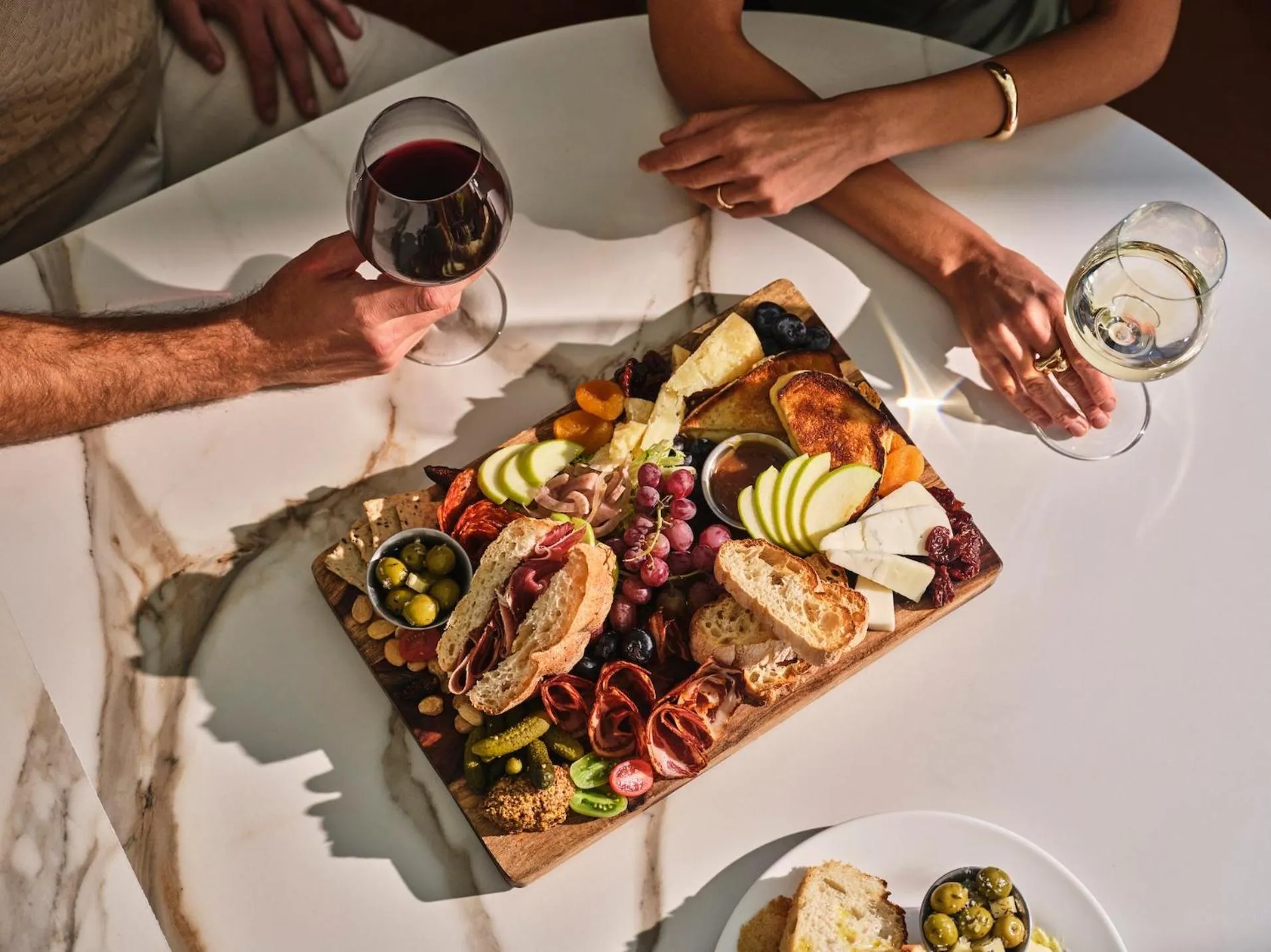 Food and drinks in The Crawford Hotel