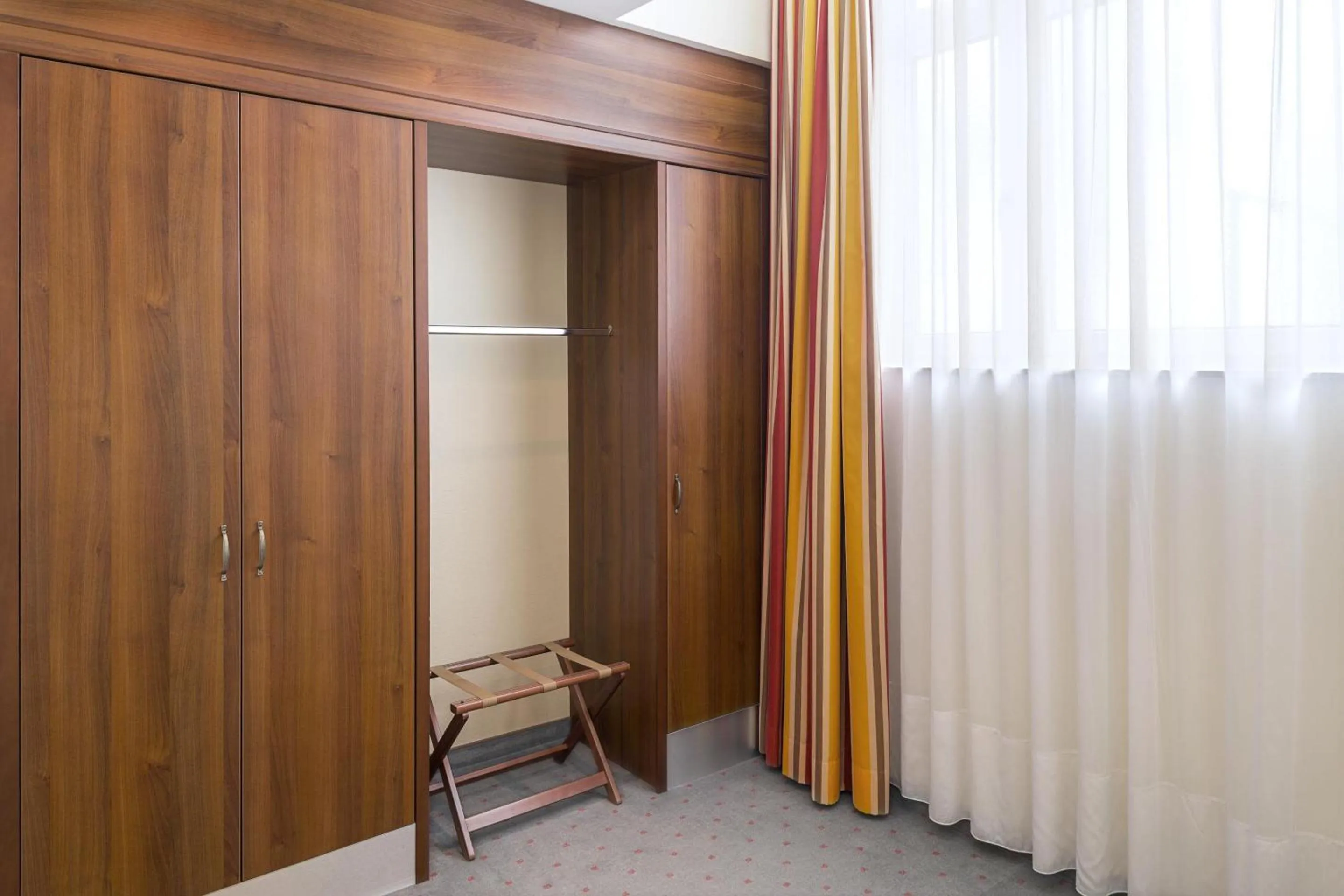 Bedroom in NH Wien Belvedere