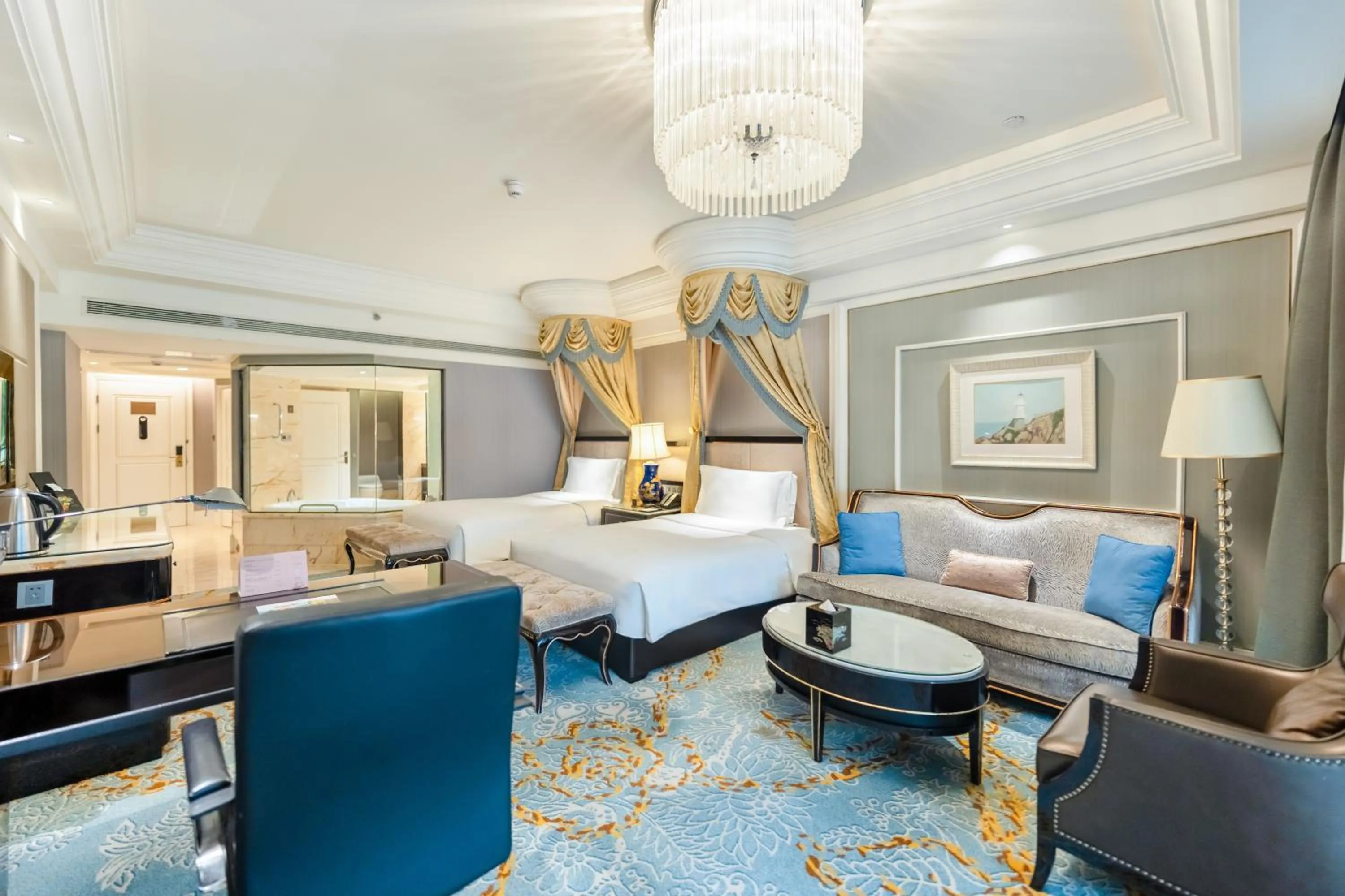 Bed in InterContinental Chengdu Global Center by IHG