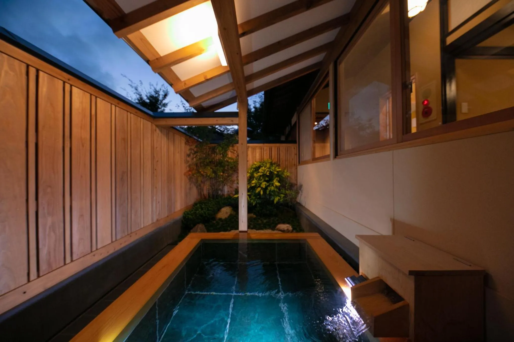 Photo of the whole room in Yufuin Hoteiya