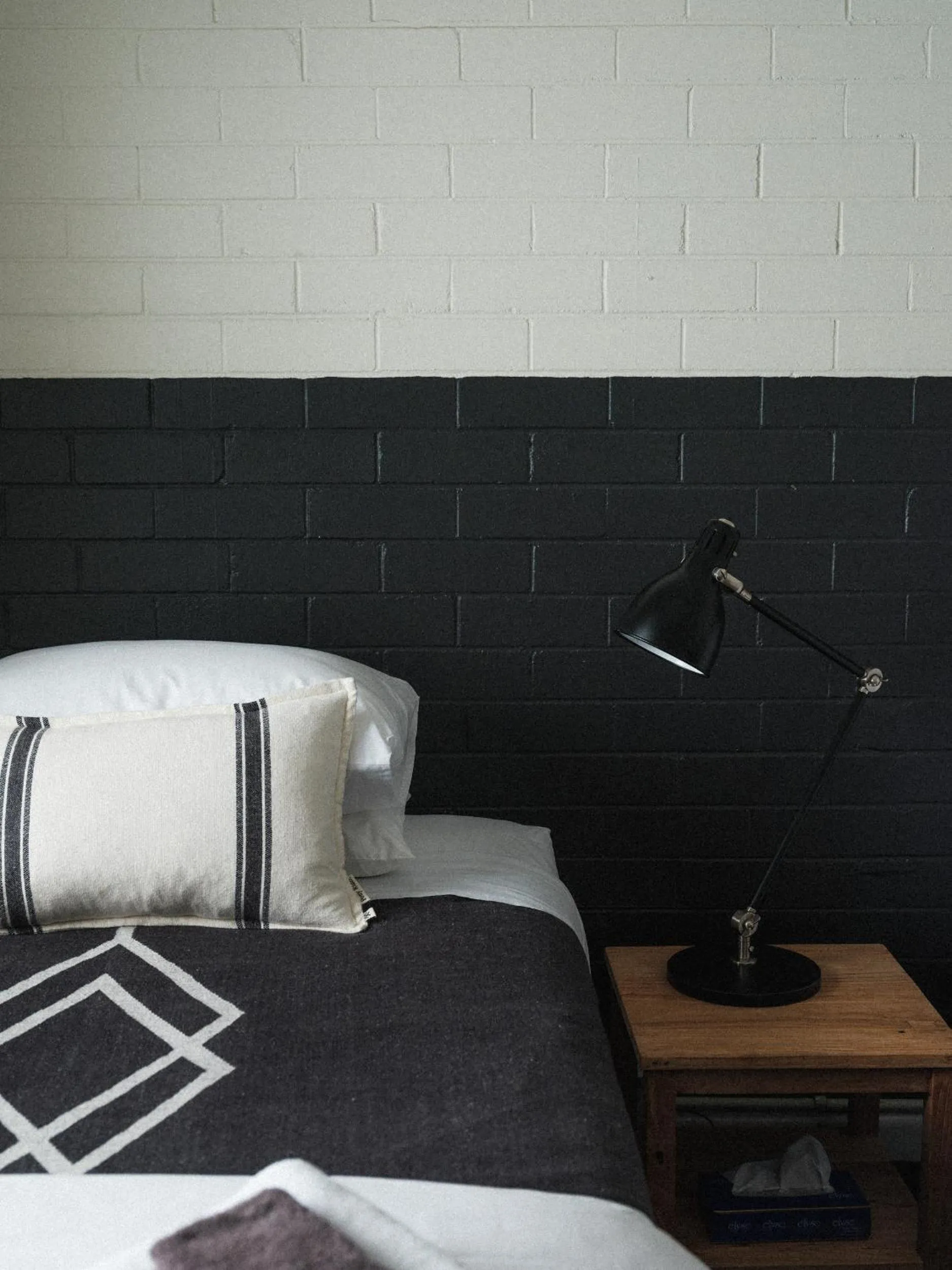 Bedroom, Bed in Cedar Lodge