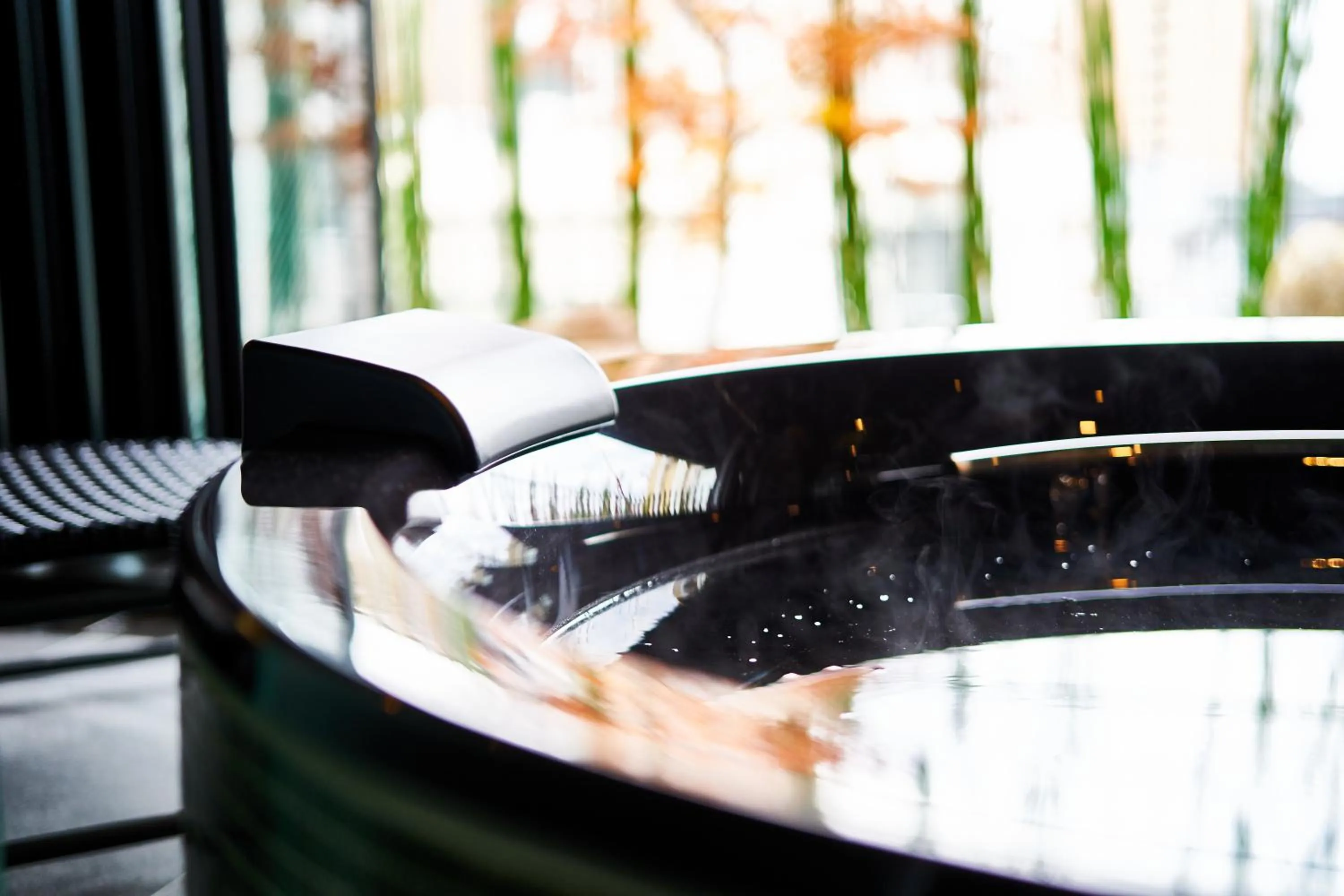 Hot Tub in gallery hotel KAGUYA