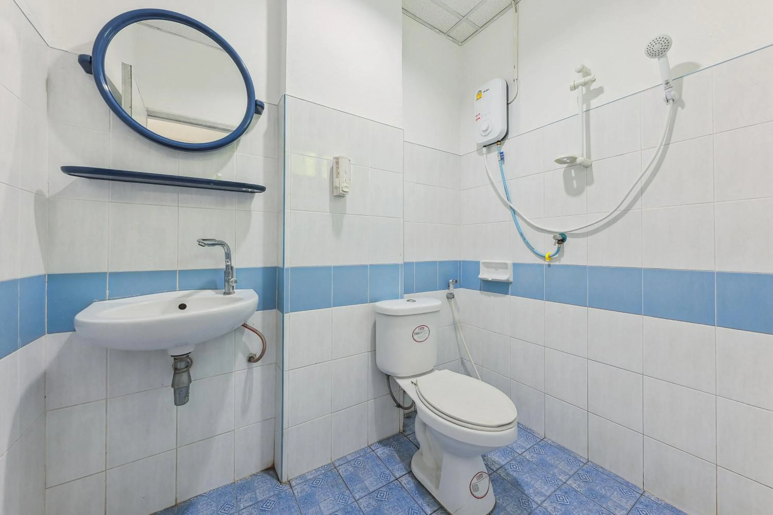 Bathroom in View Mansion