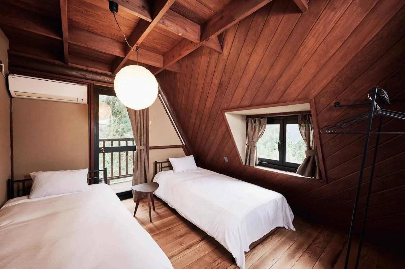 Bed in LOGIN OKINAWA -salt-