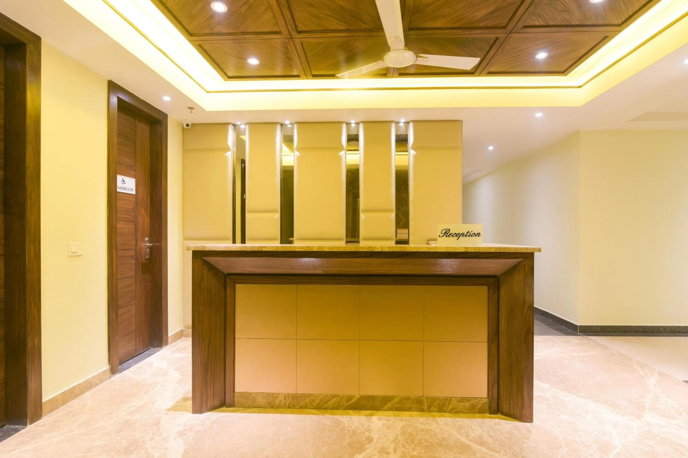 Lobby or reception in OYO 77736 Hotel Starlight