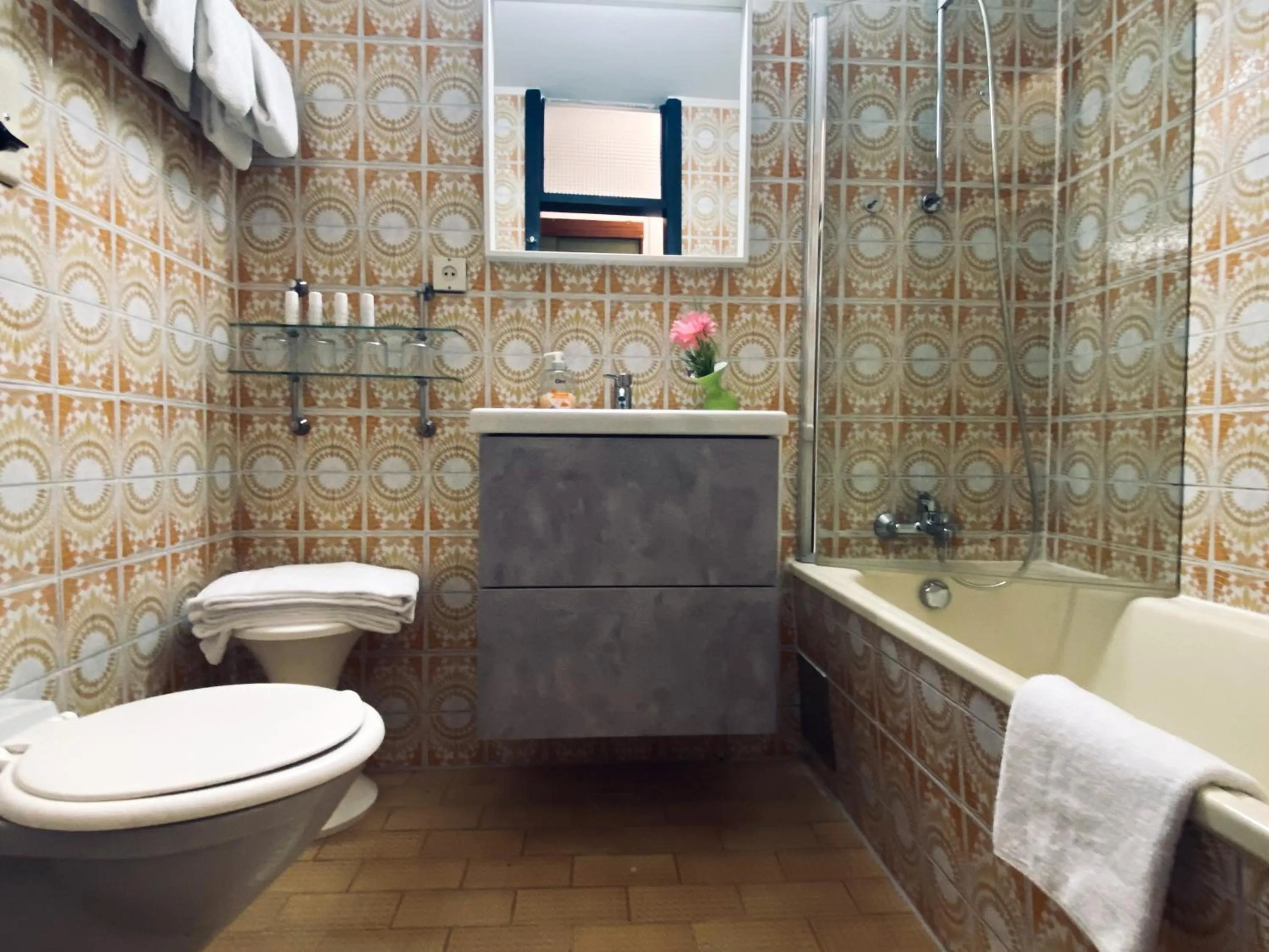 Bathroom in Pension Hotel Mariahilf