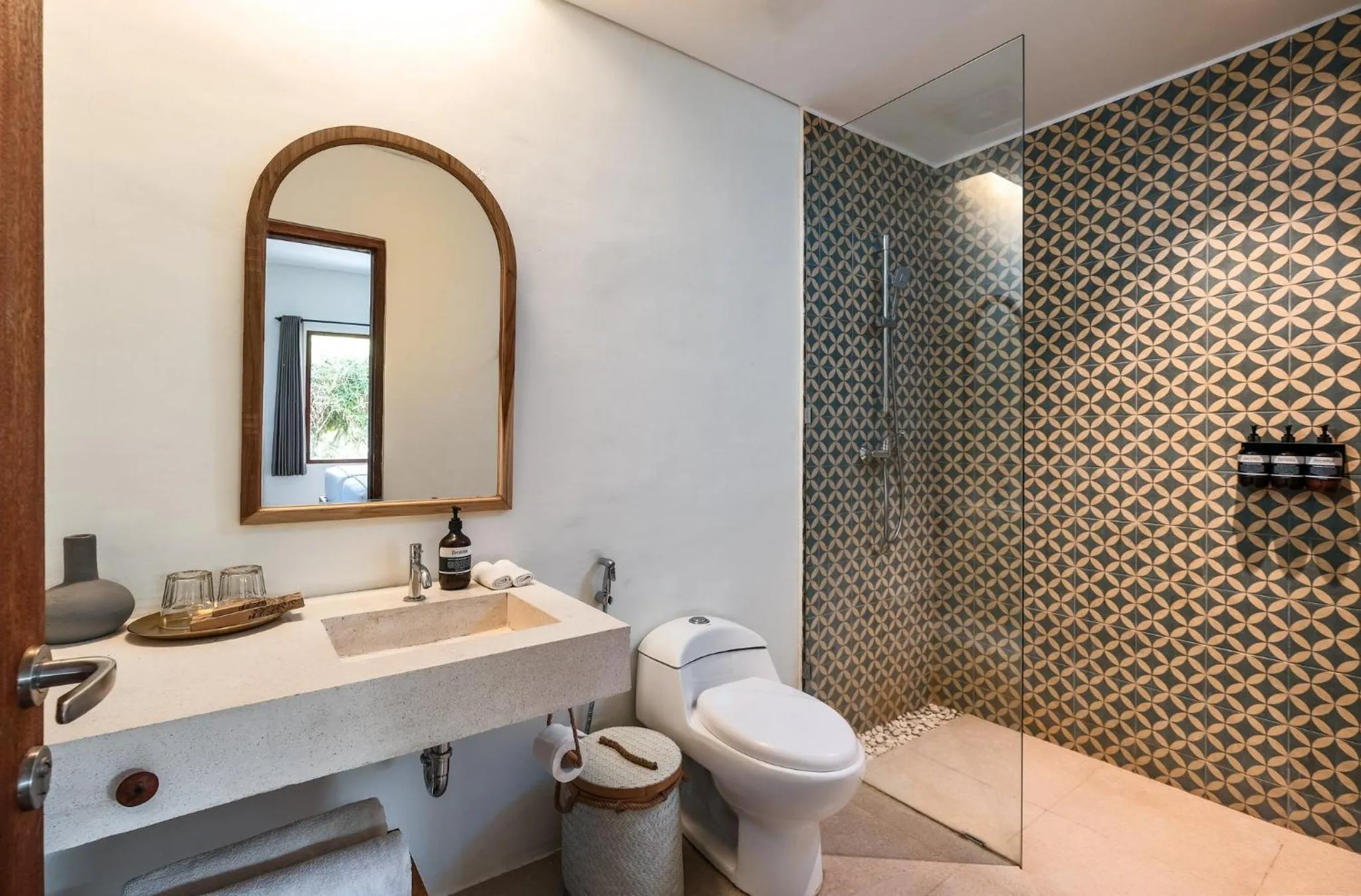 Shower in Amber Lombok Beach Resort