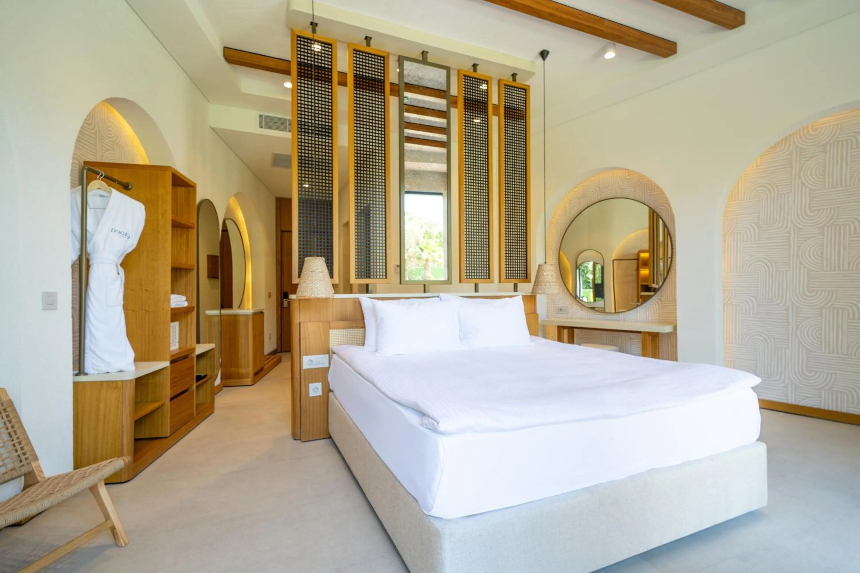 Bed in The Norm Collection Door'a Bodrum