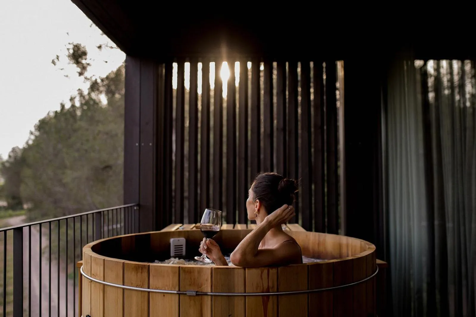Hot Tub in Les Cabanes de l'Oller del Mas
