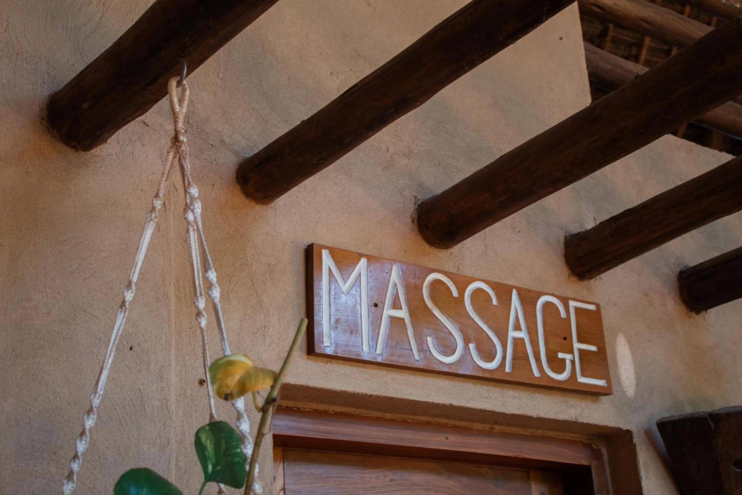 Massage in Lapili Residence