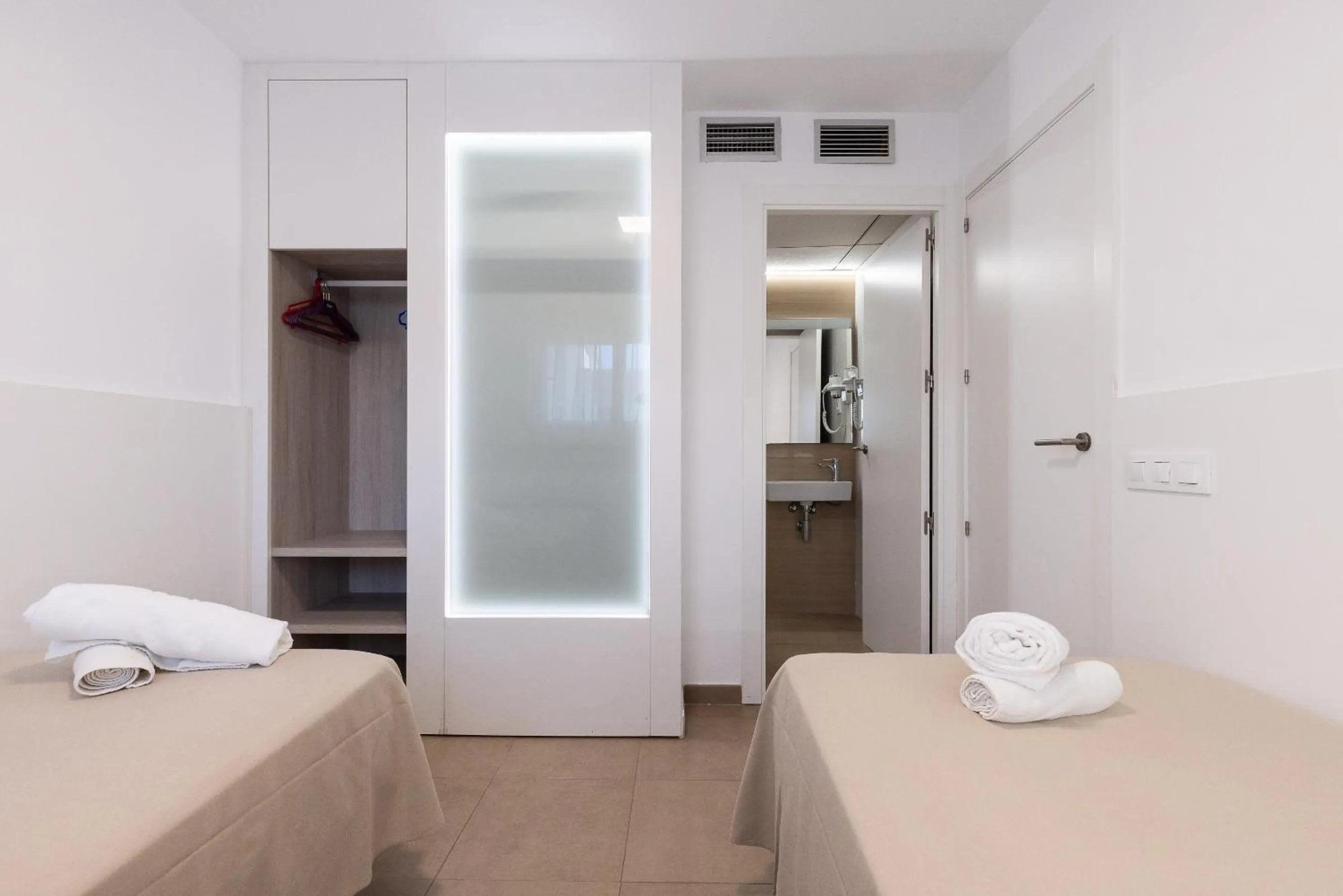 Bedroom, Bed in Rentalmar Murillo Plus